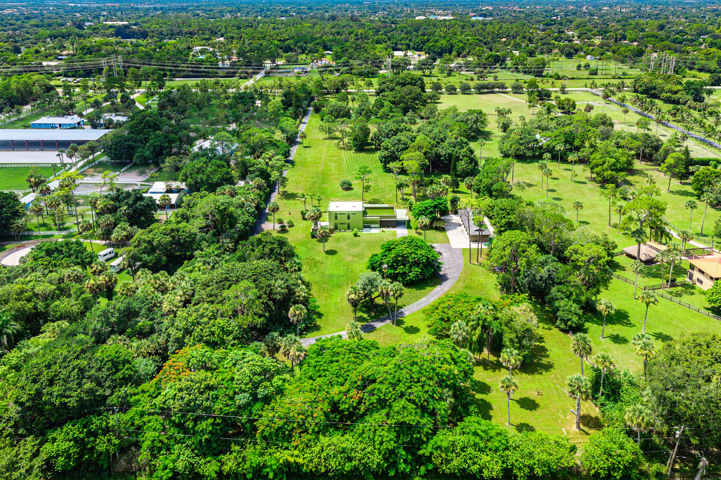 main property photo 67