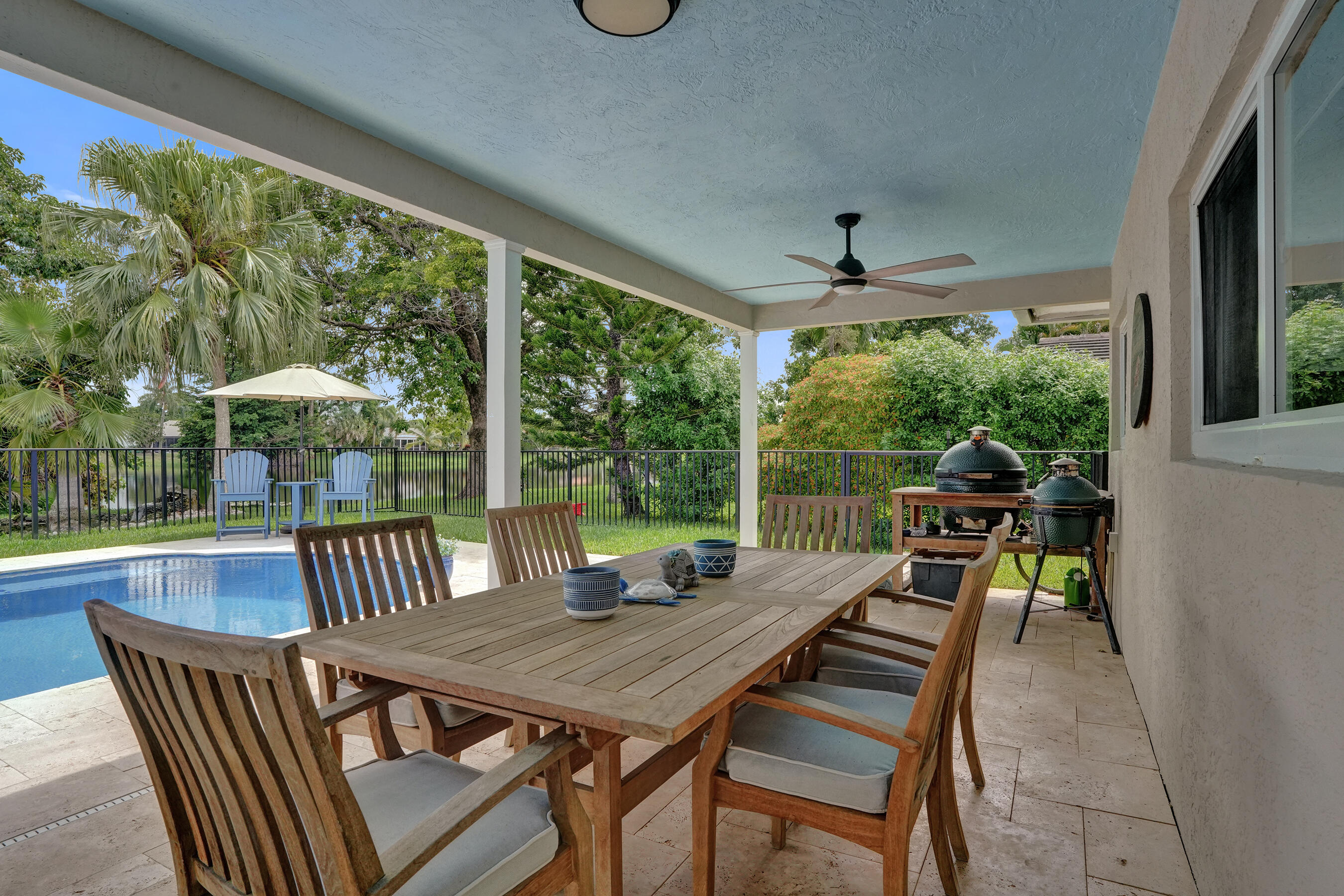 main property photo 60