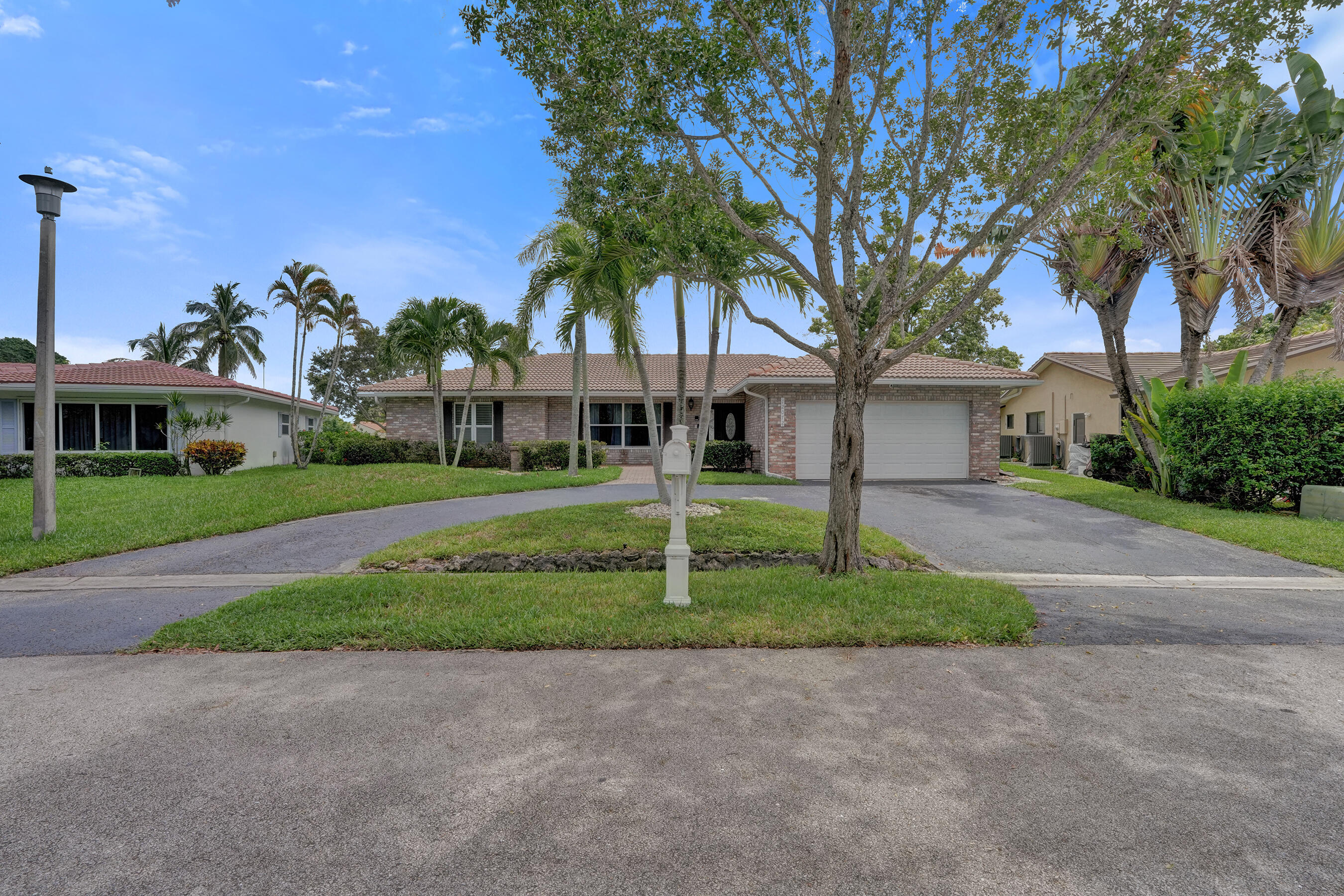 main property photo 70