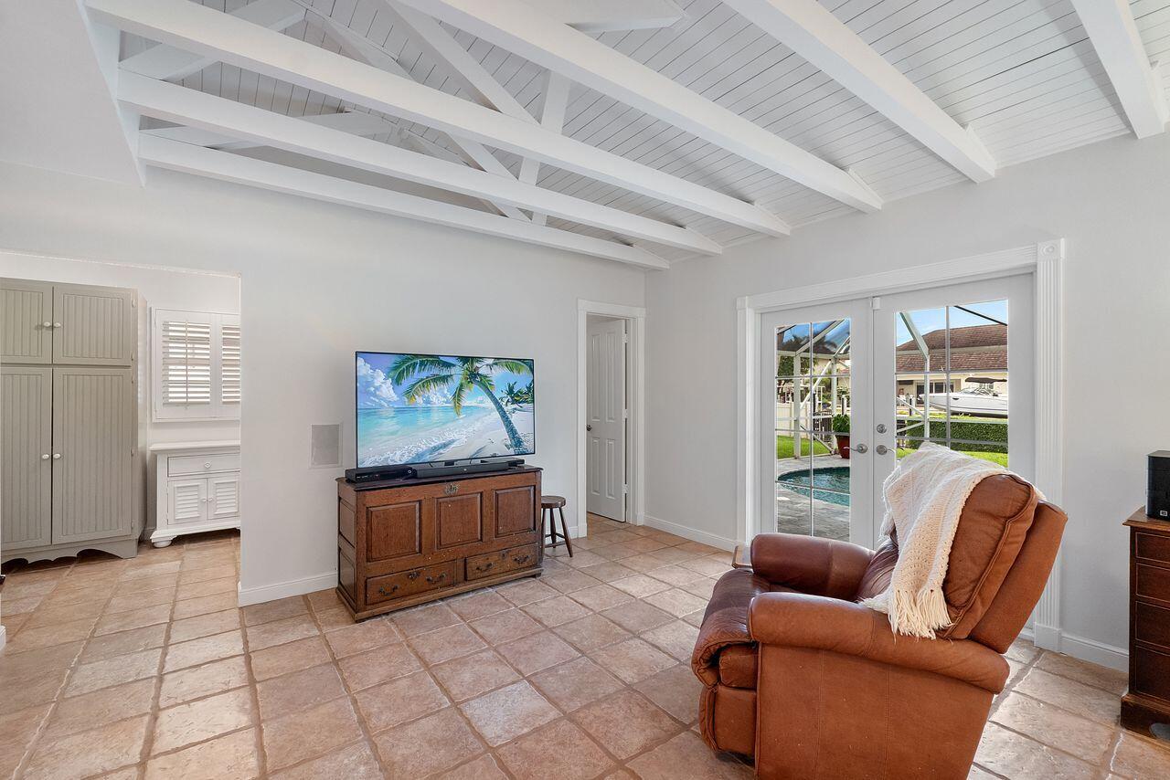 main property photo 73