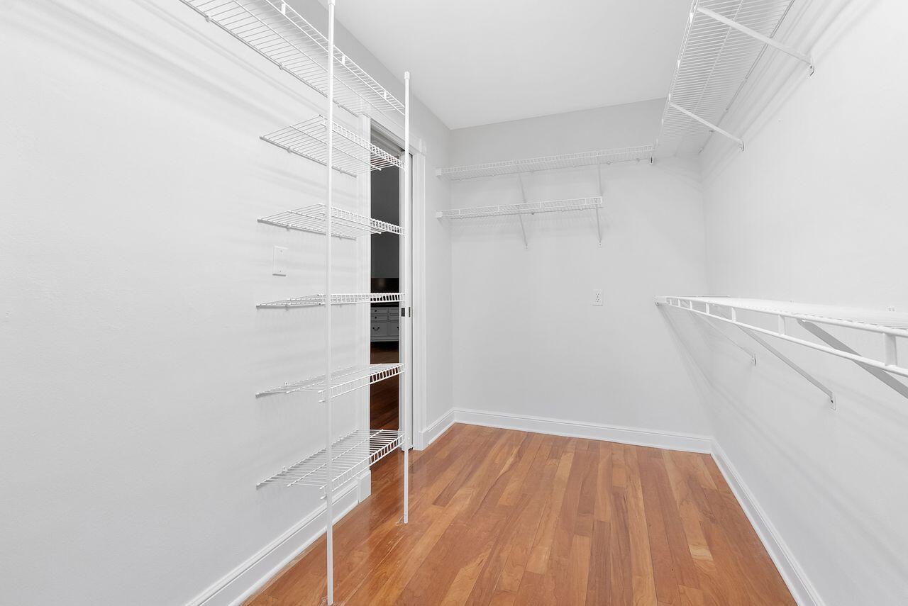 main property photo 79