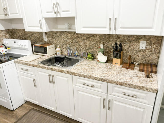 main property photo 72