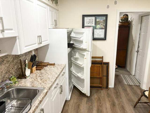 main property photo 73
