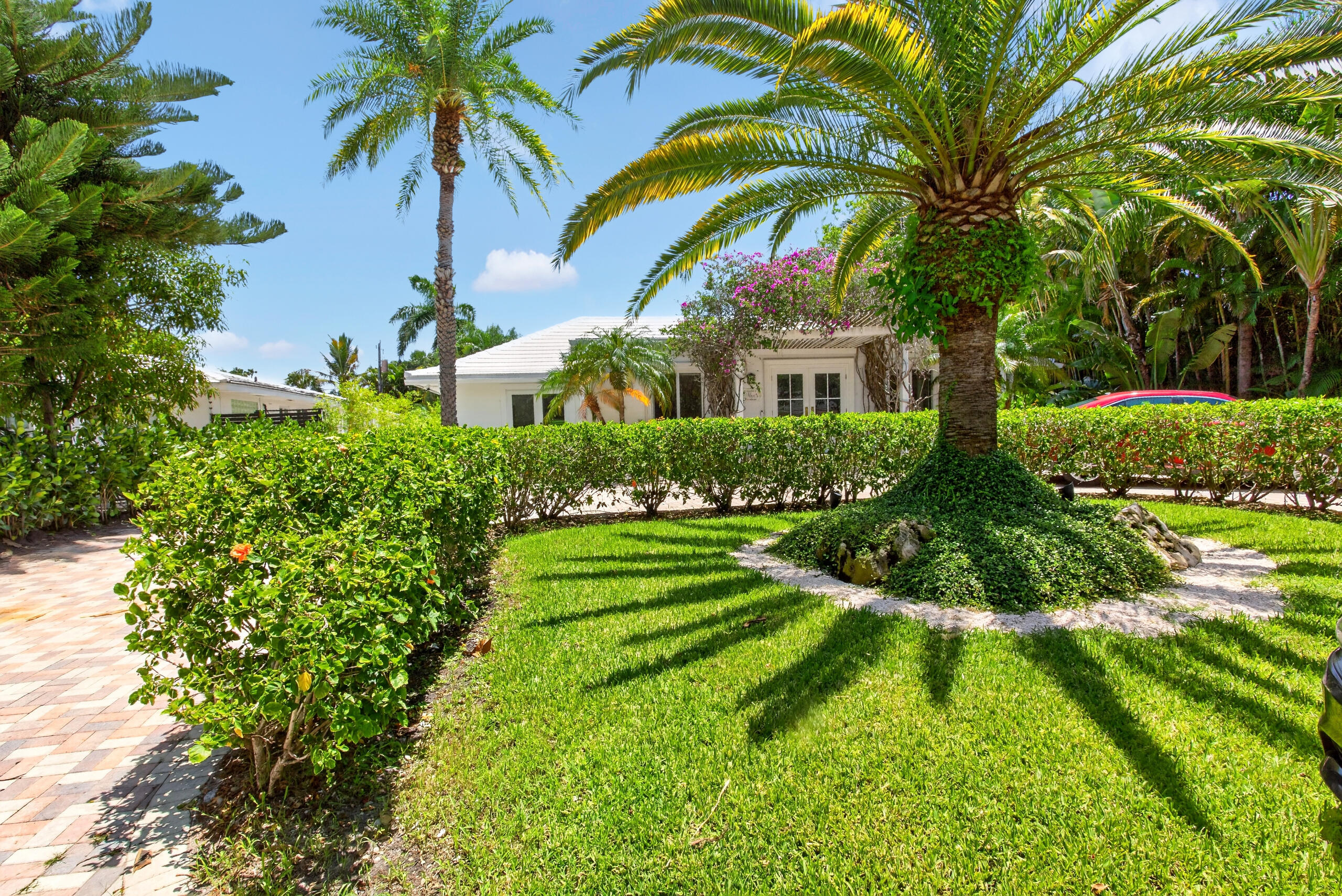 main property photo 69
