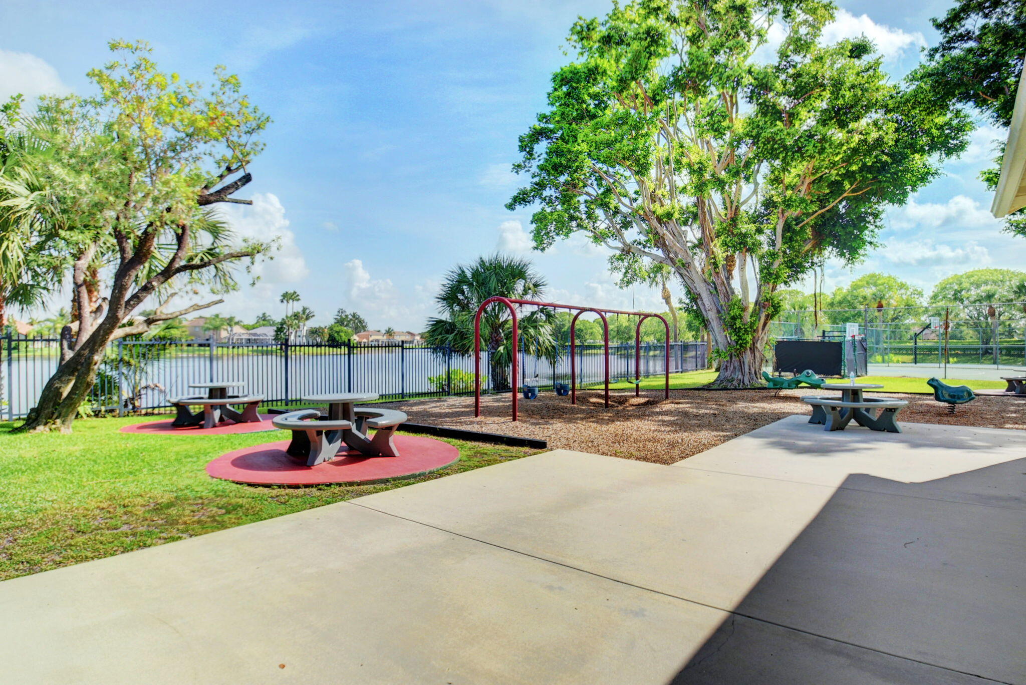 main property photo 63