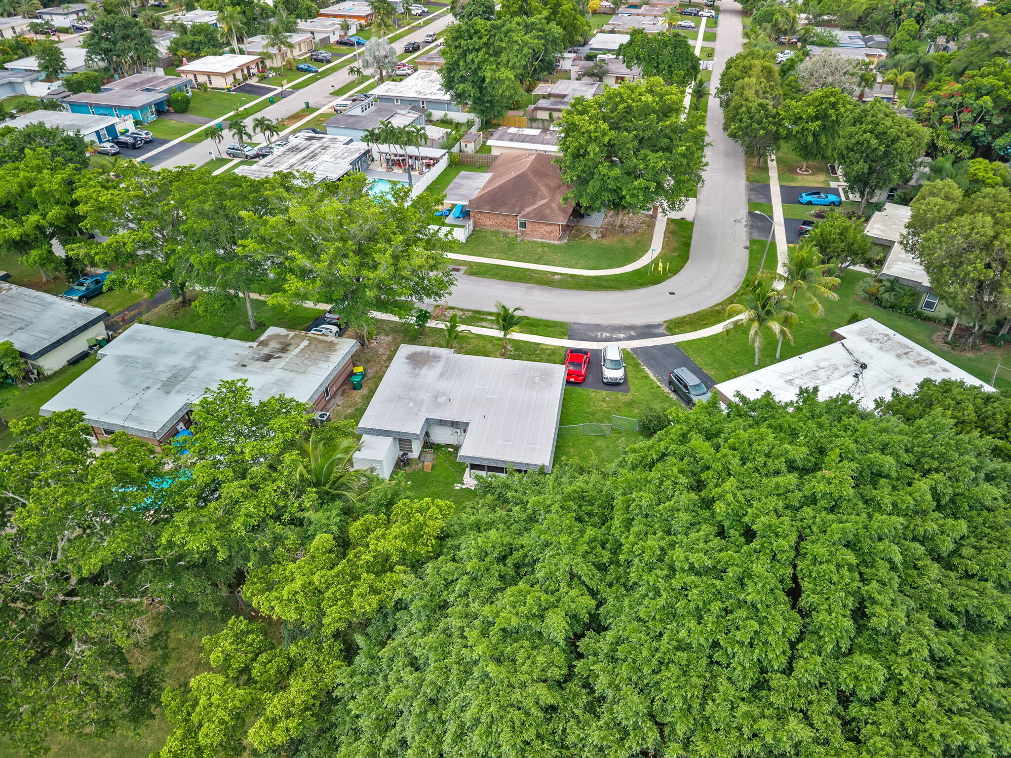 main property photo 19