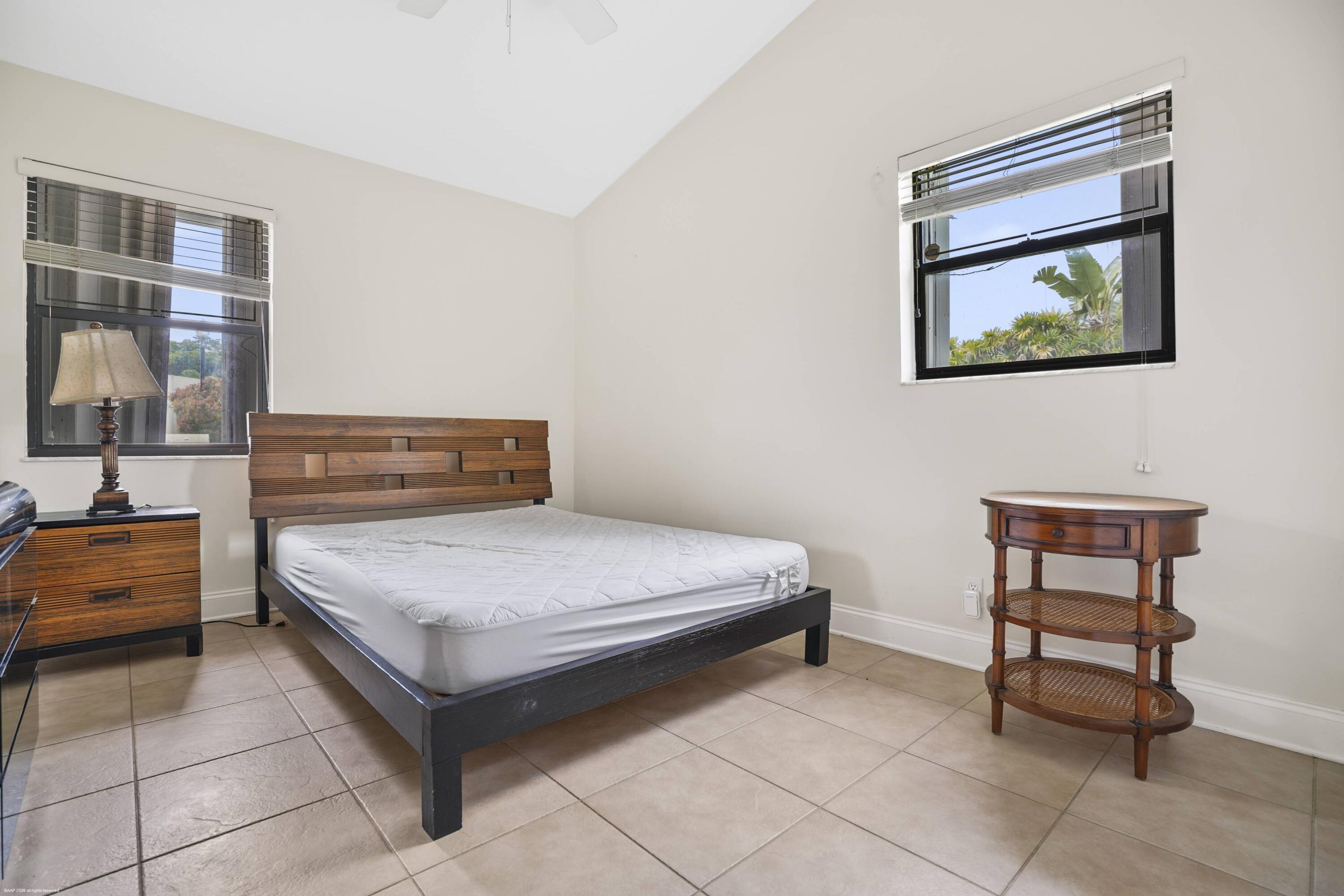 main property photo 77