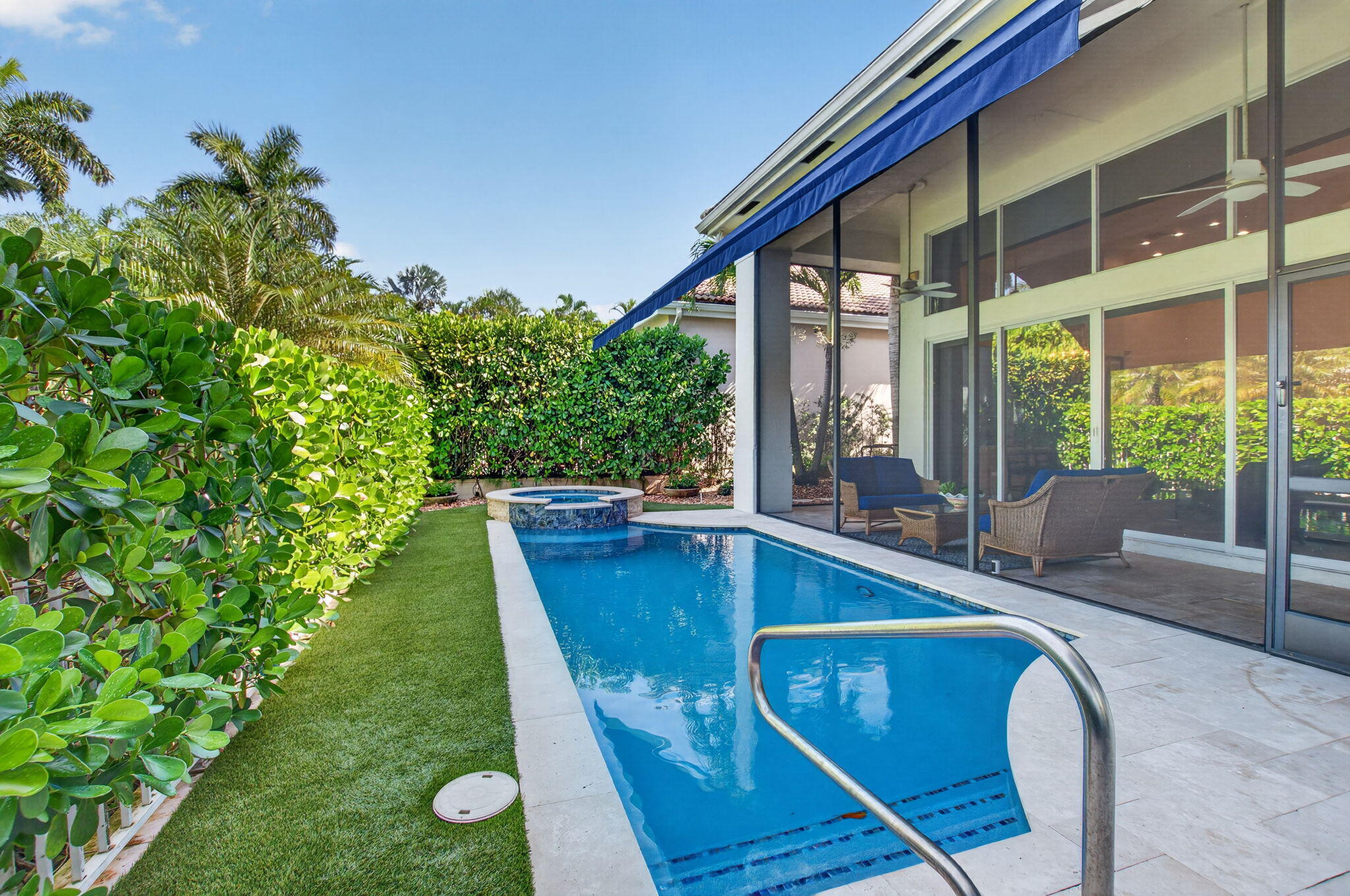 main property photo 29