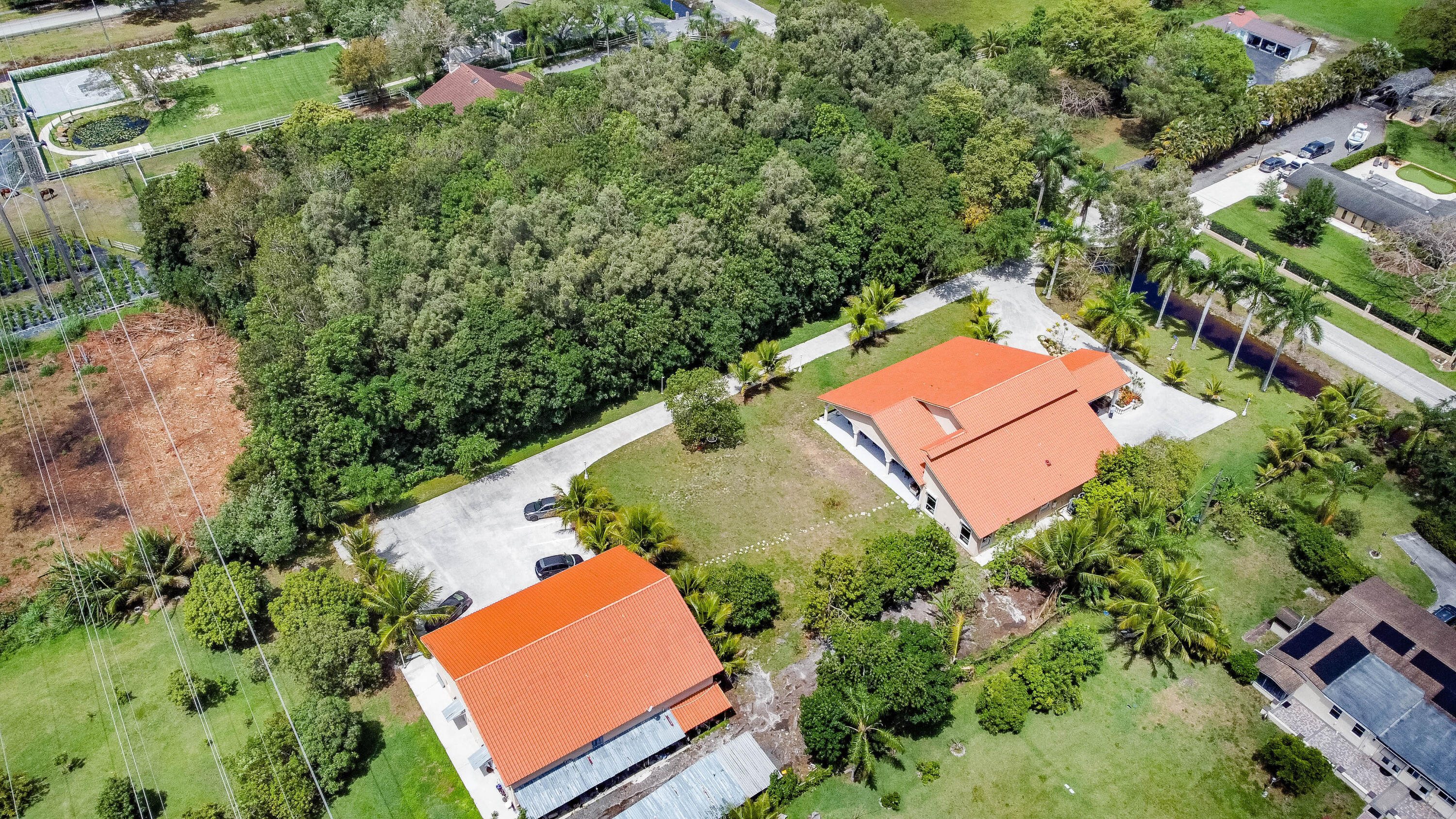 main property photo 43