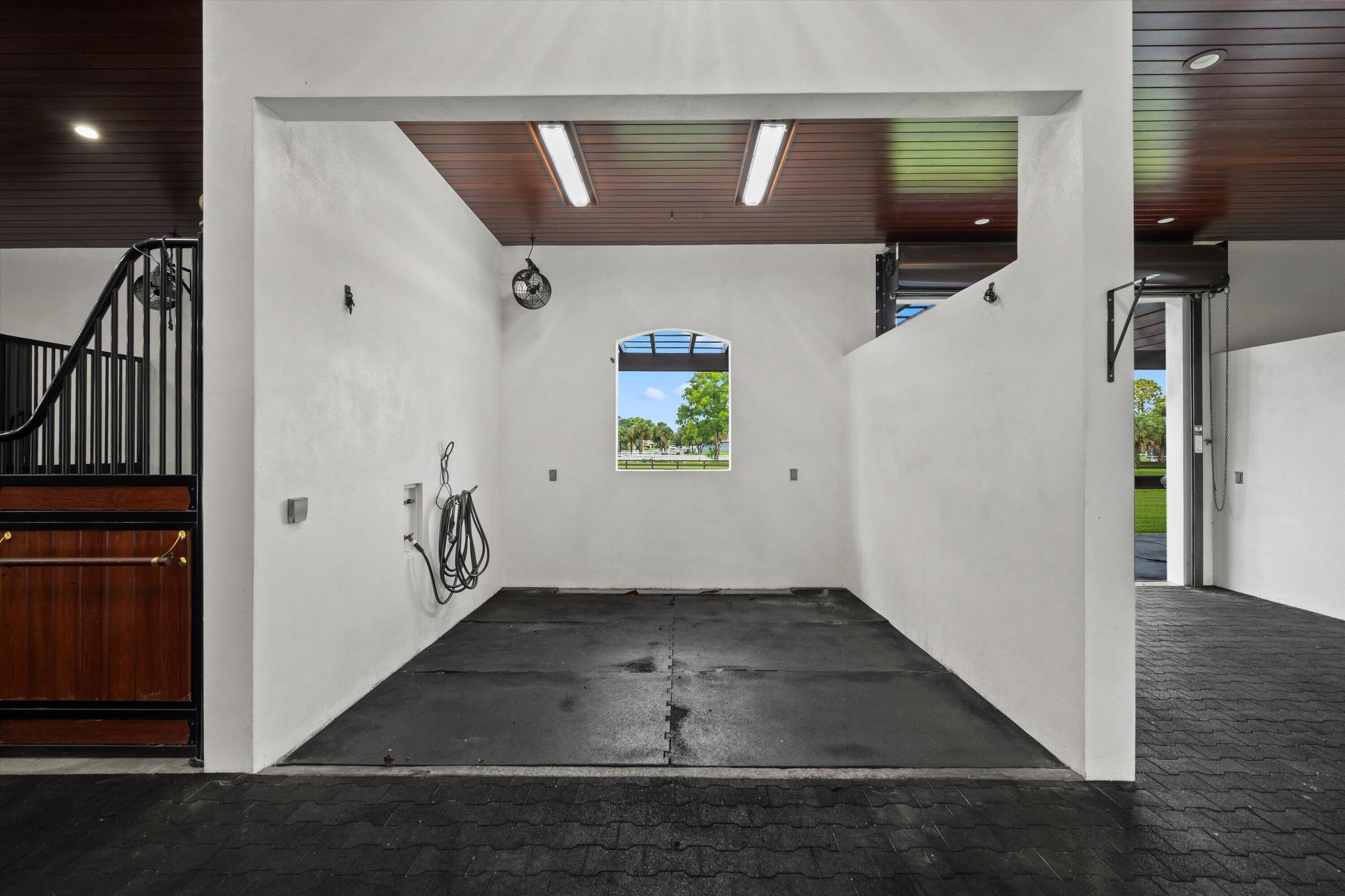 main property photo 59