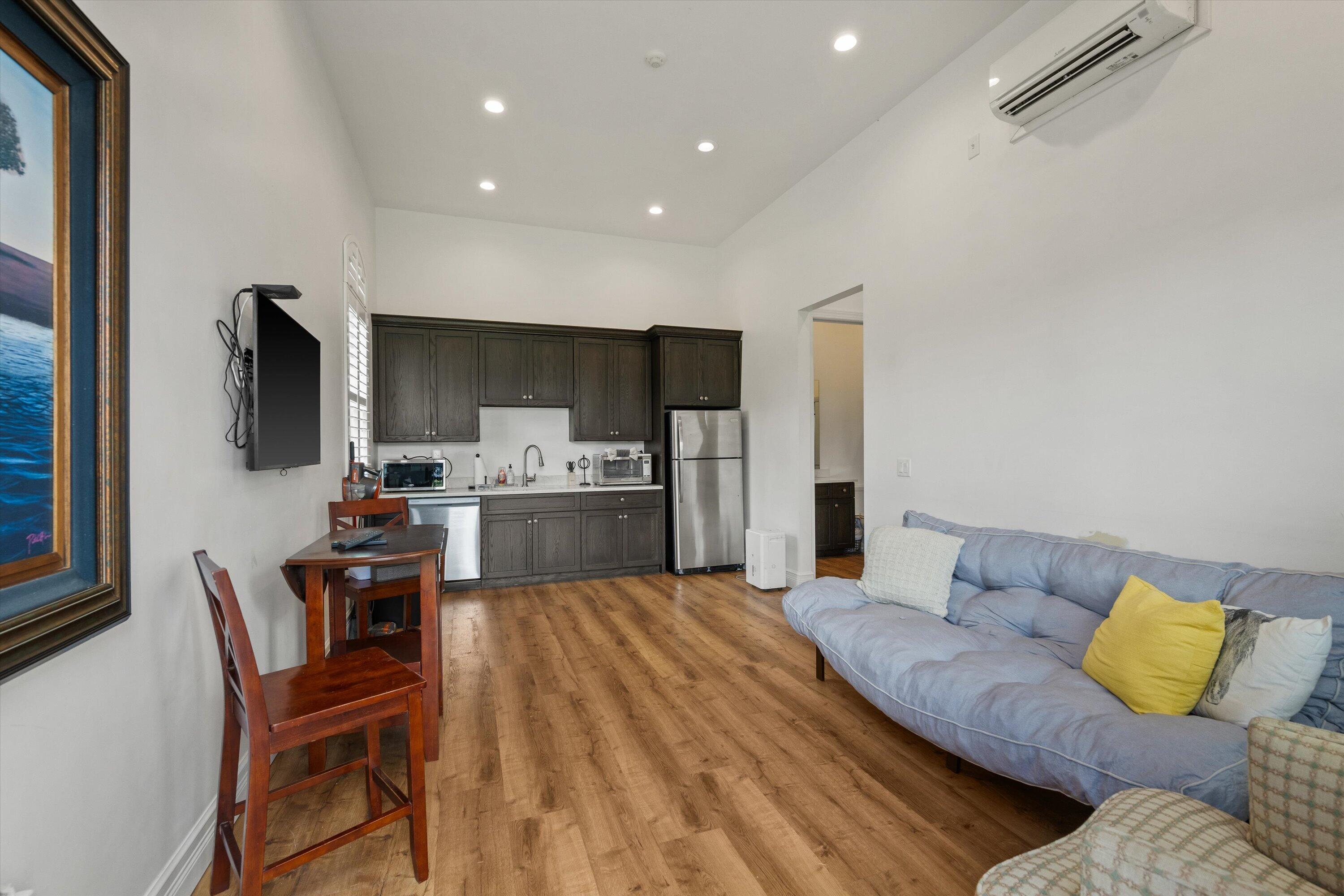 main property photo 75