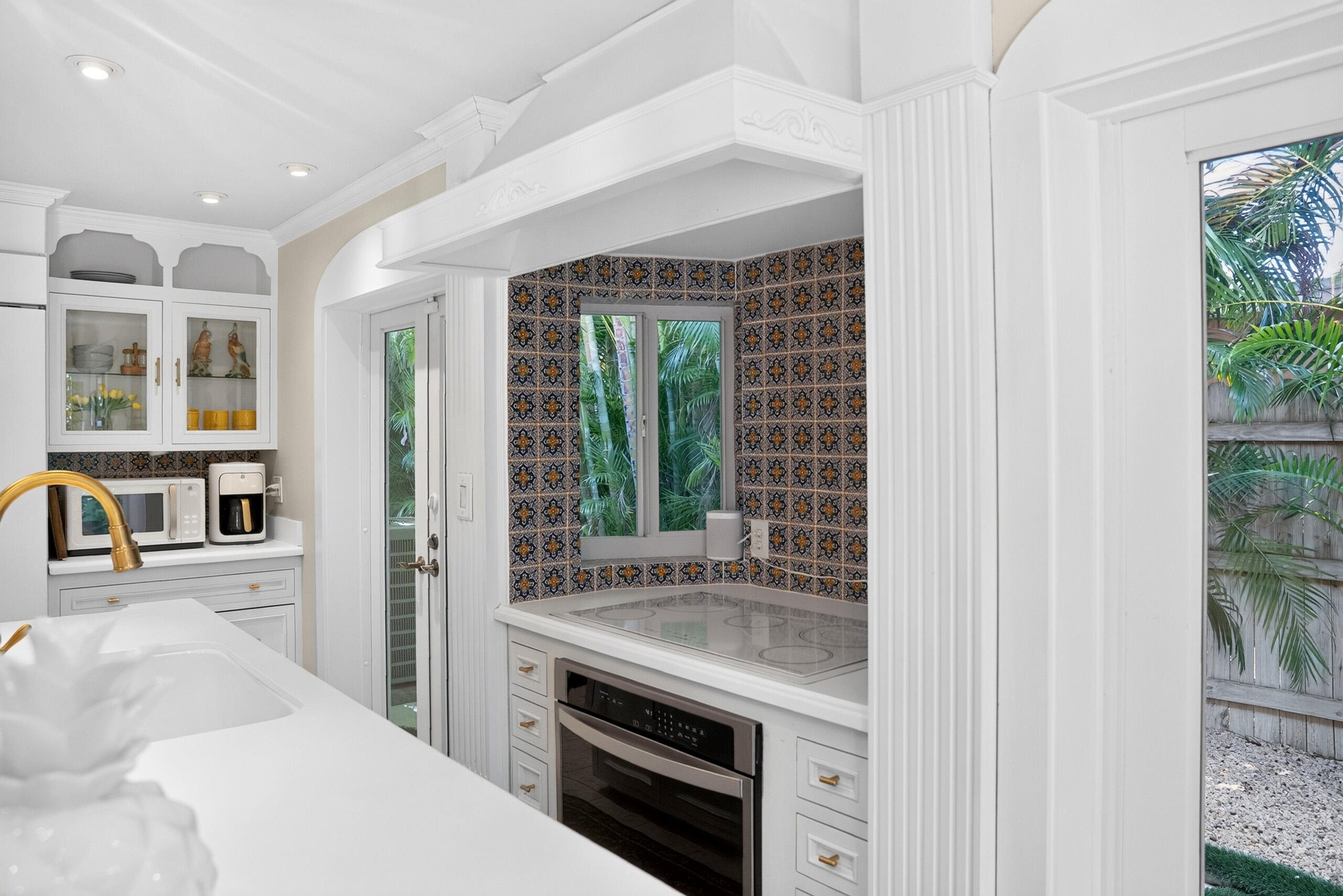 main property photo 74