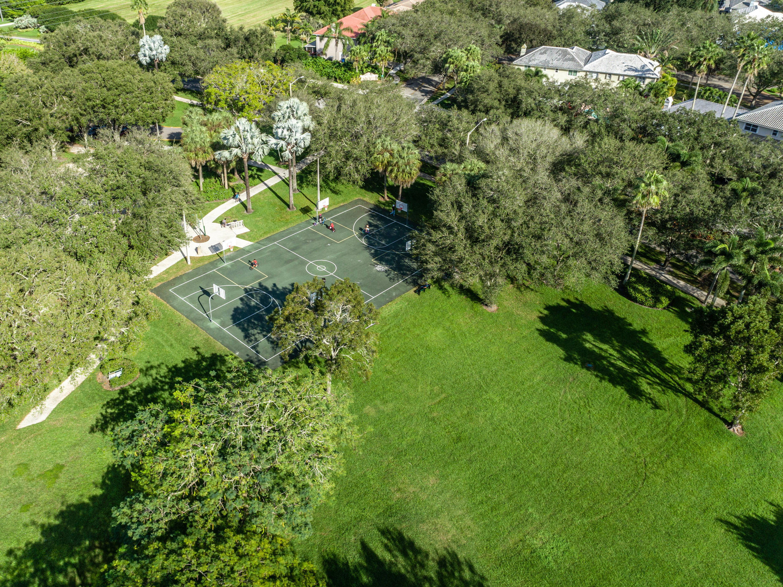 main property photo 45