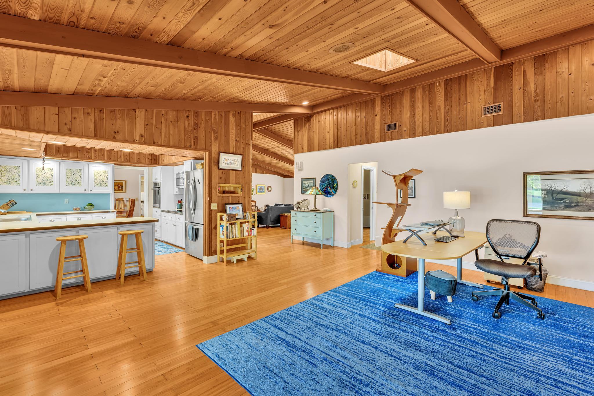 main property photo 38
