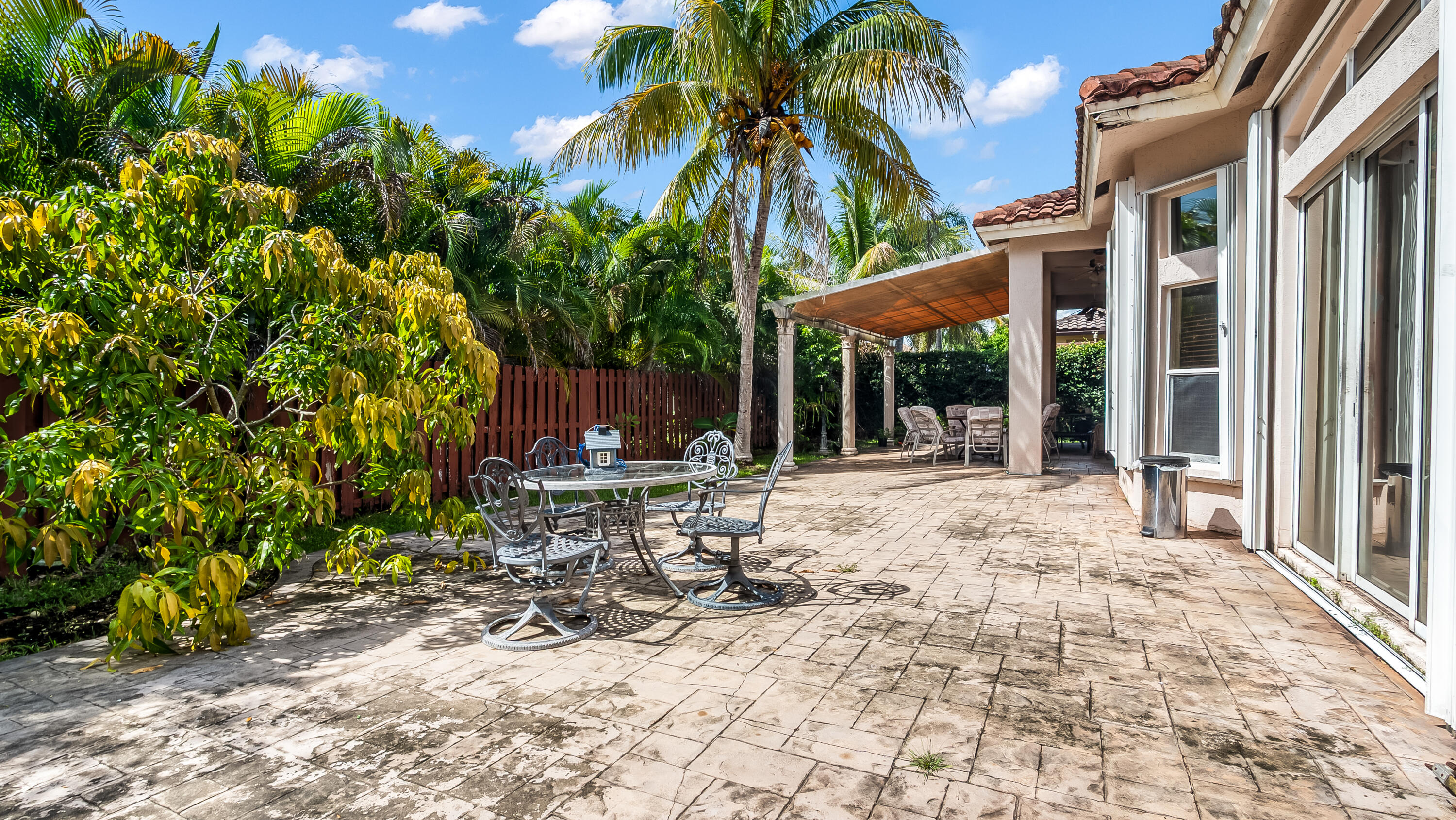 main property photo 51