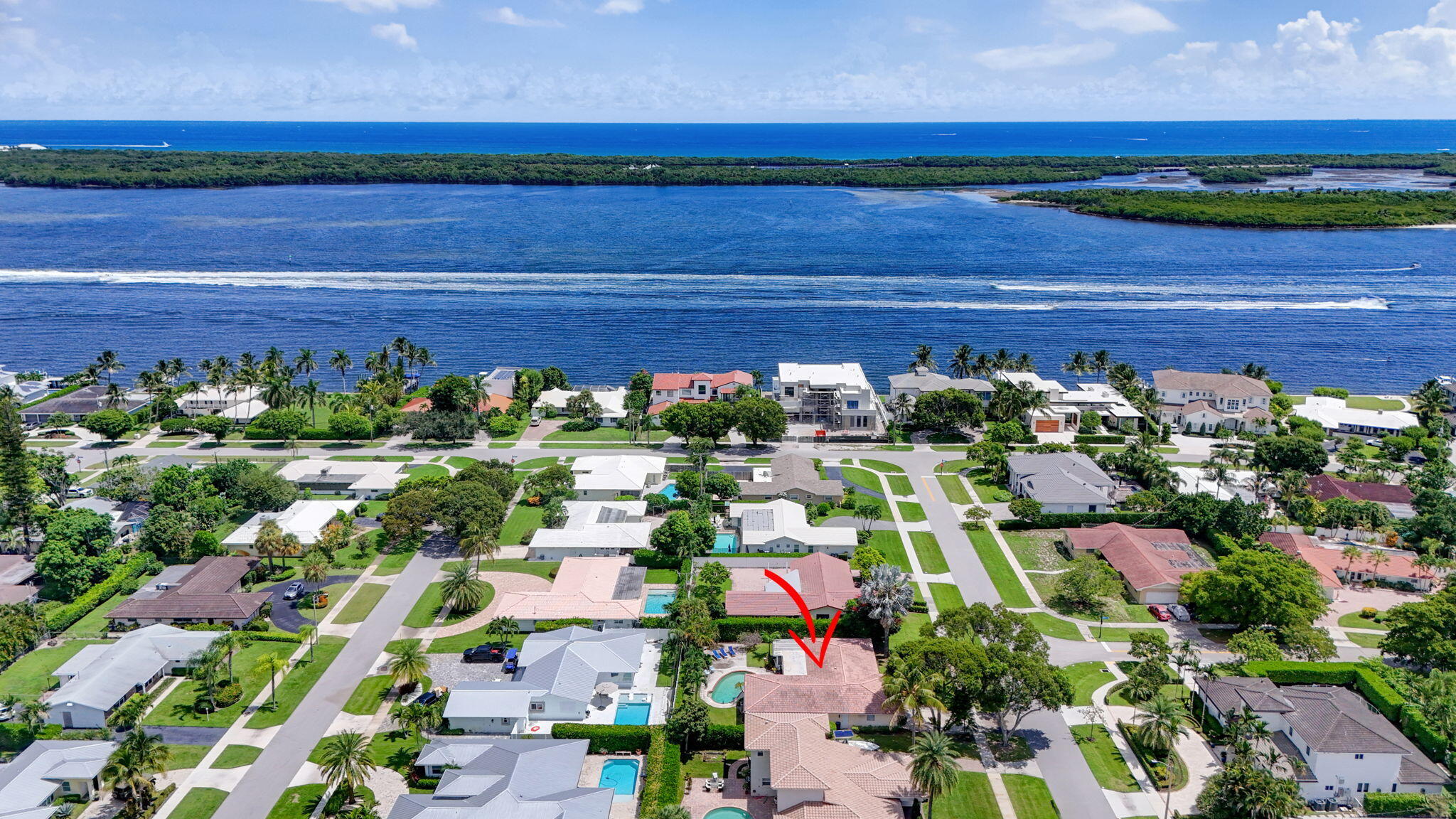 main property photo 41
