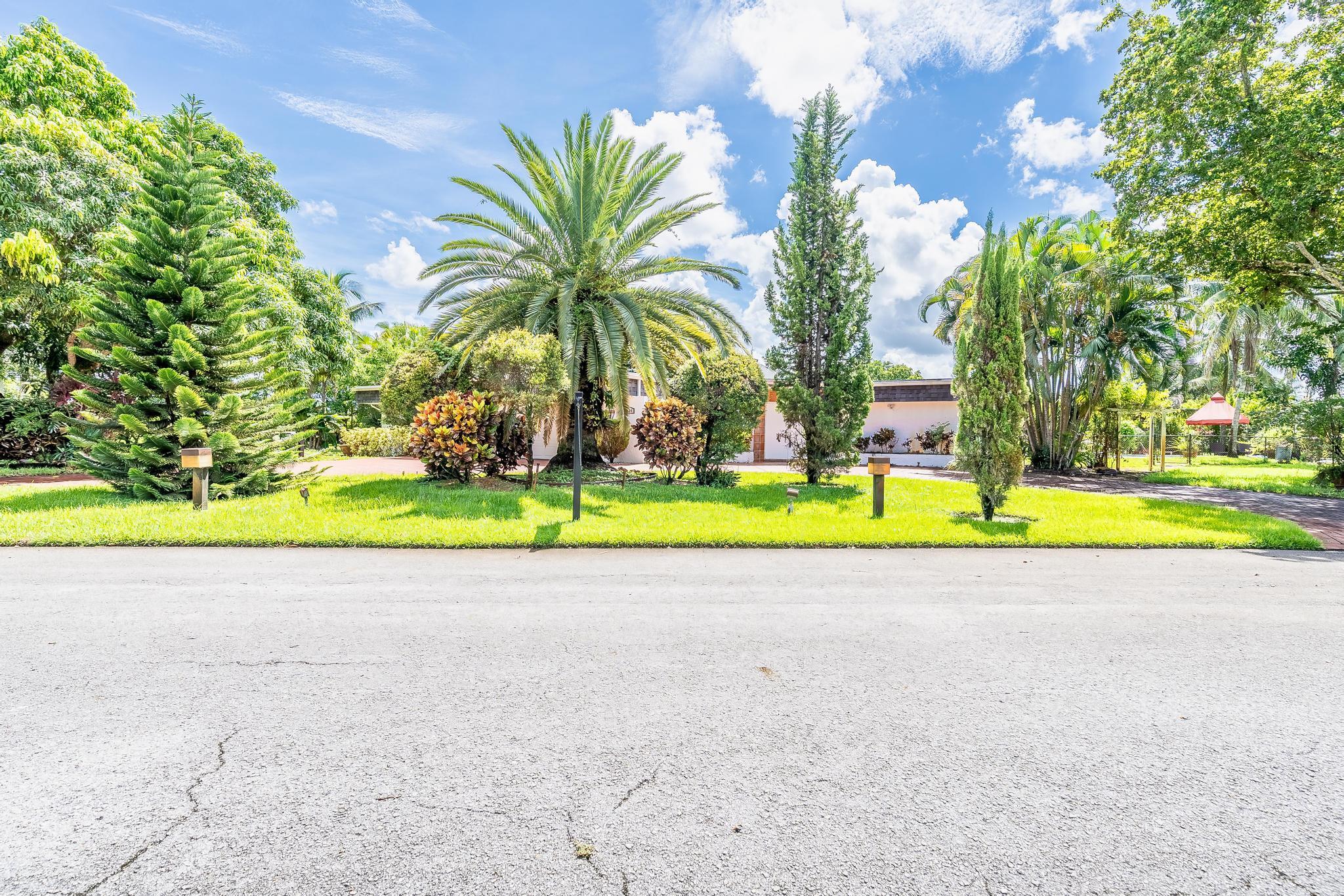main property photo 49