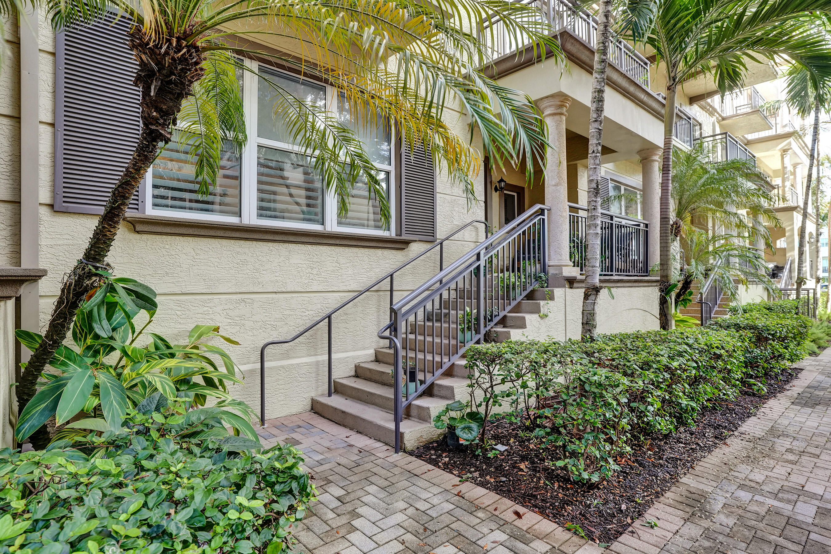 main property photo 76