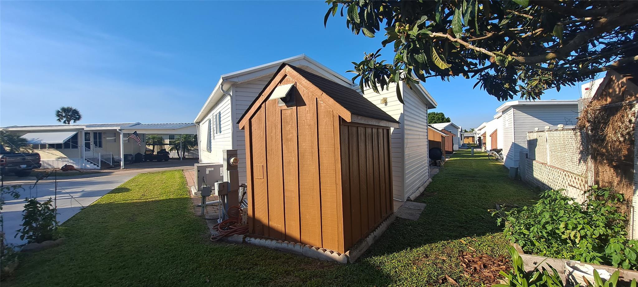 main property photo 20