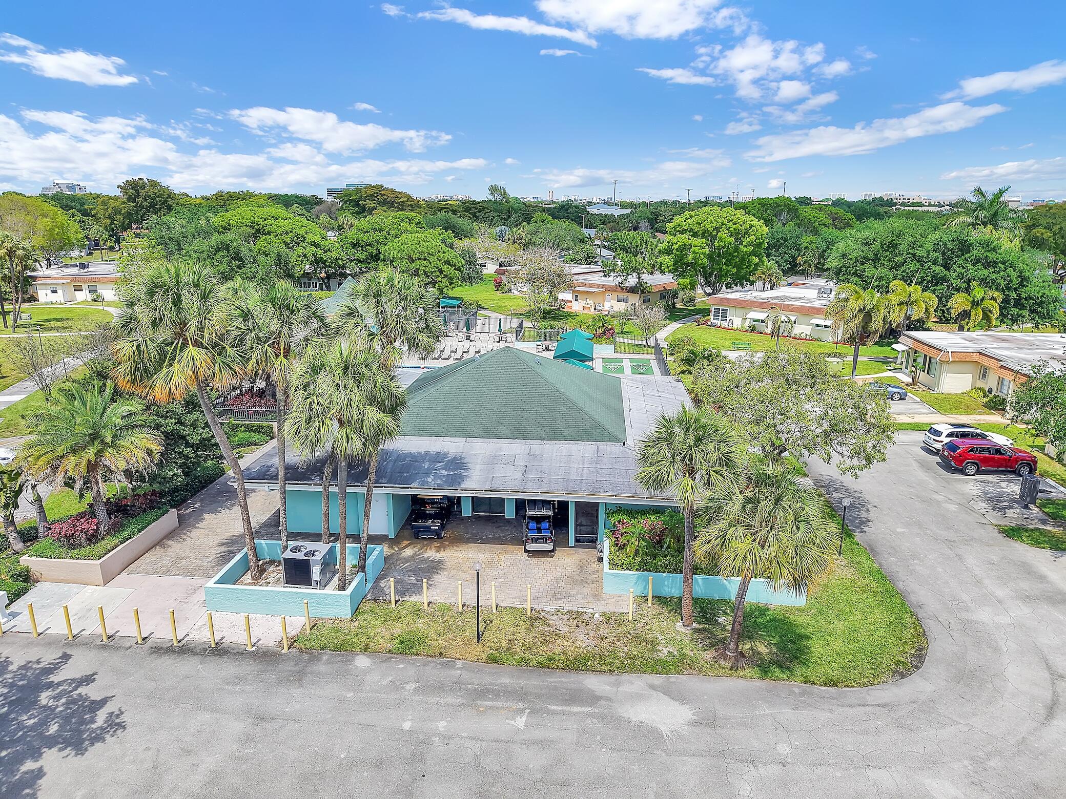 main property photo 48
