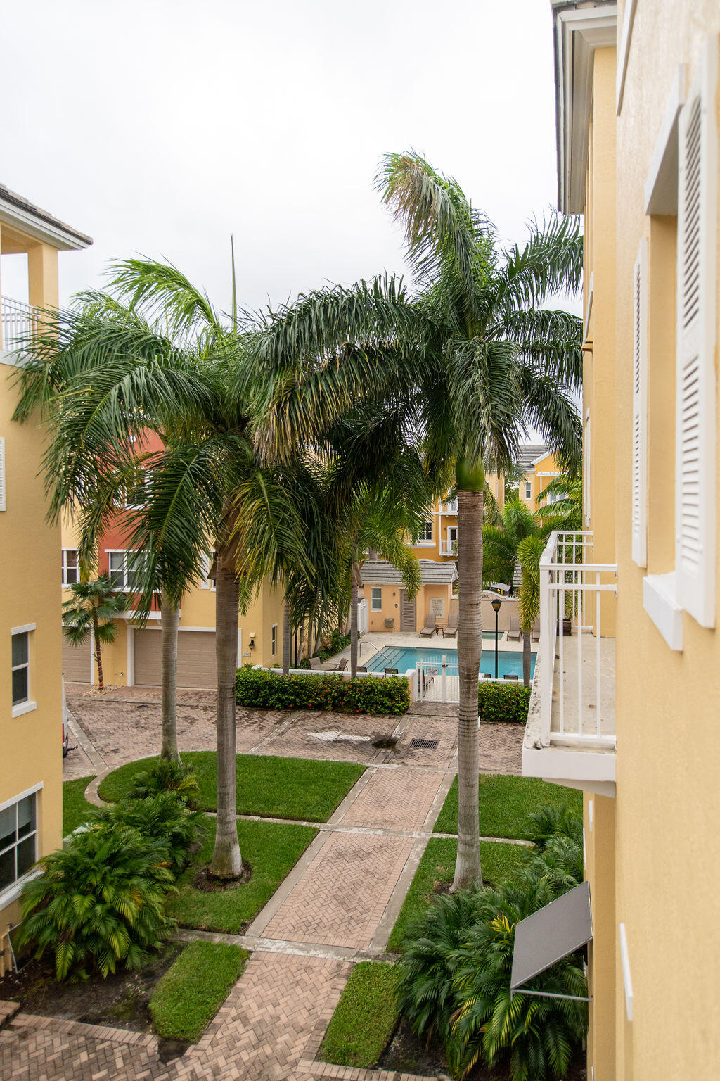 main property photo 67