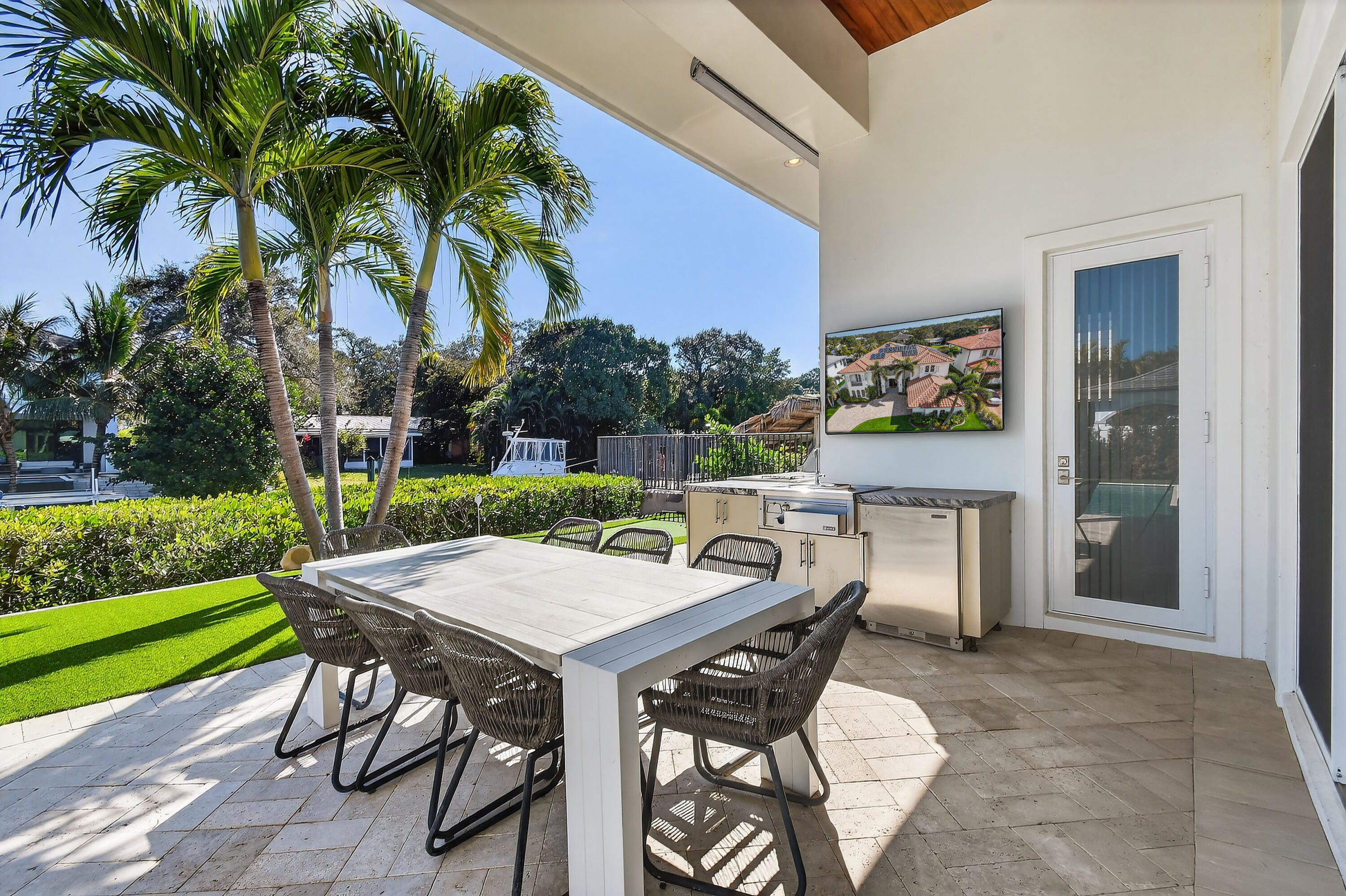 main property photo 58