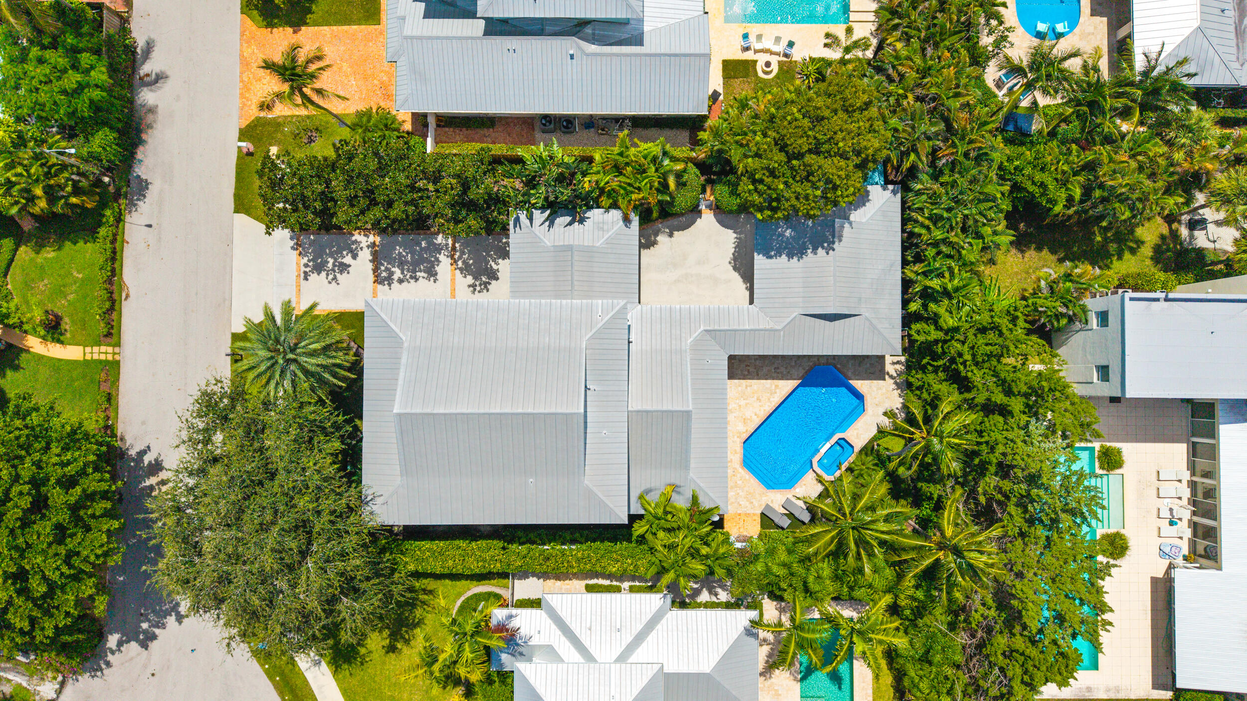 main property photo 76