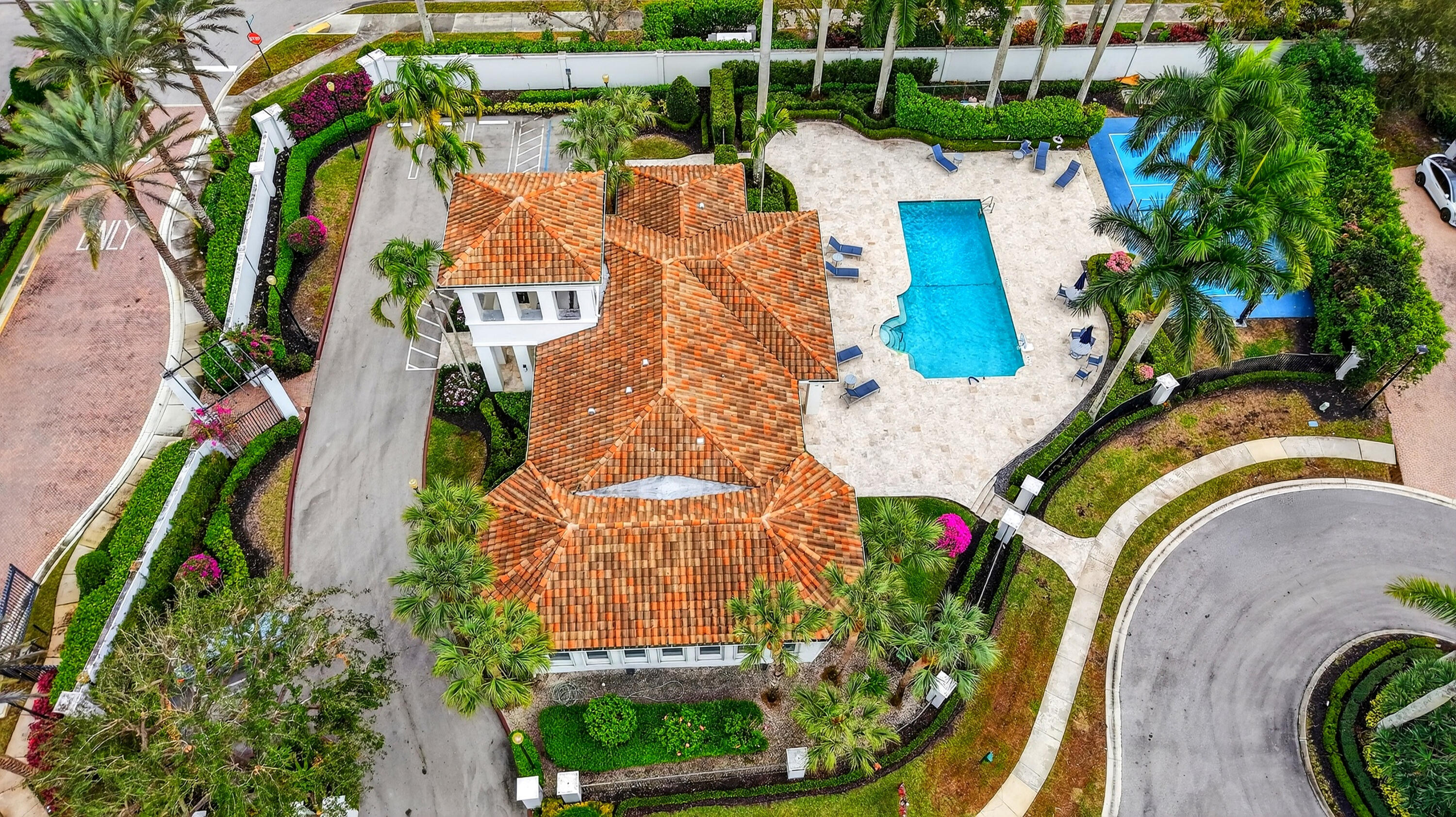 main property photo 49