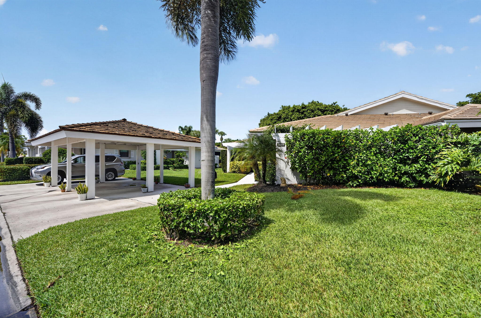main property photo 51