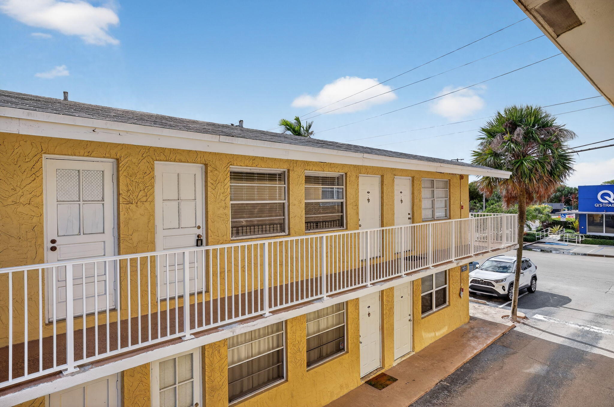 main property photo 21