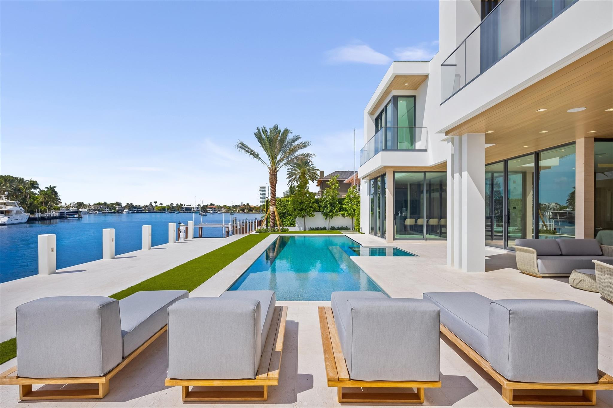 main property photo 70