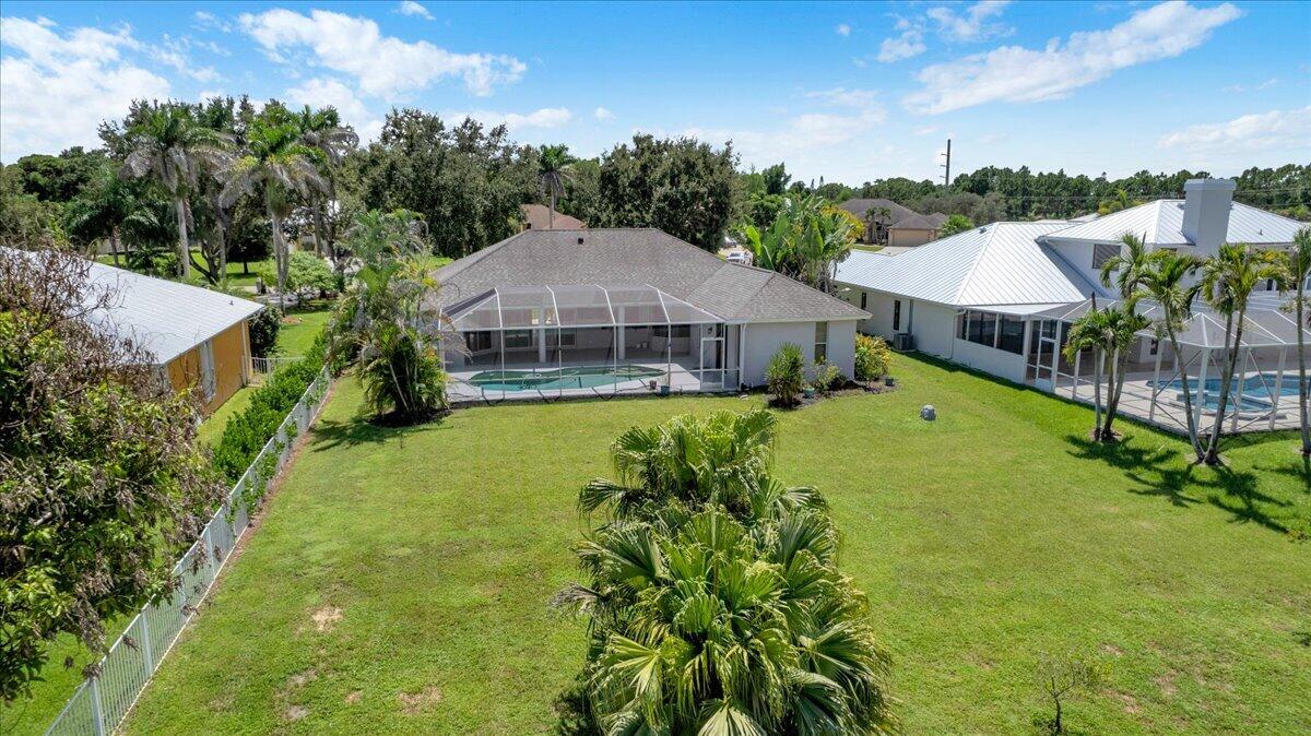 main property photo 50