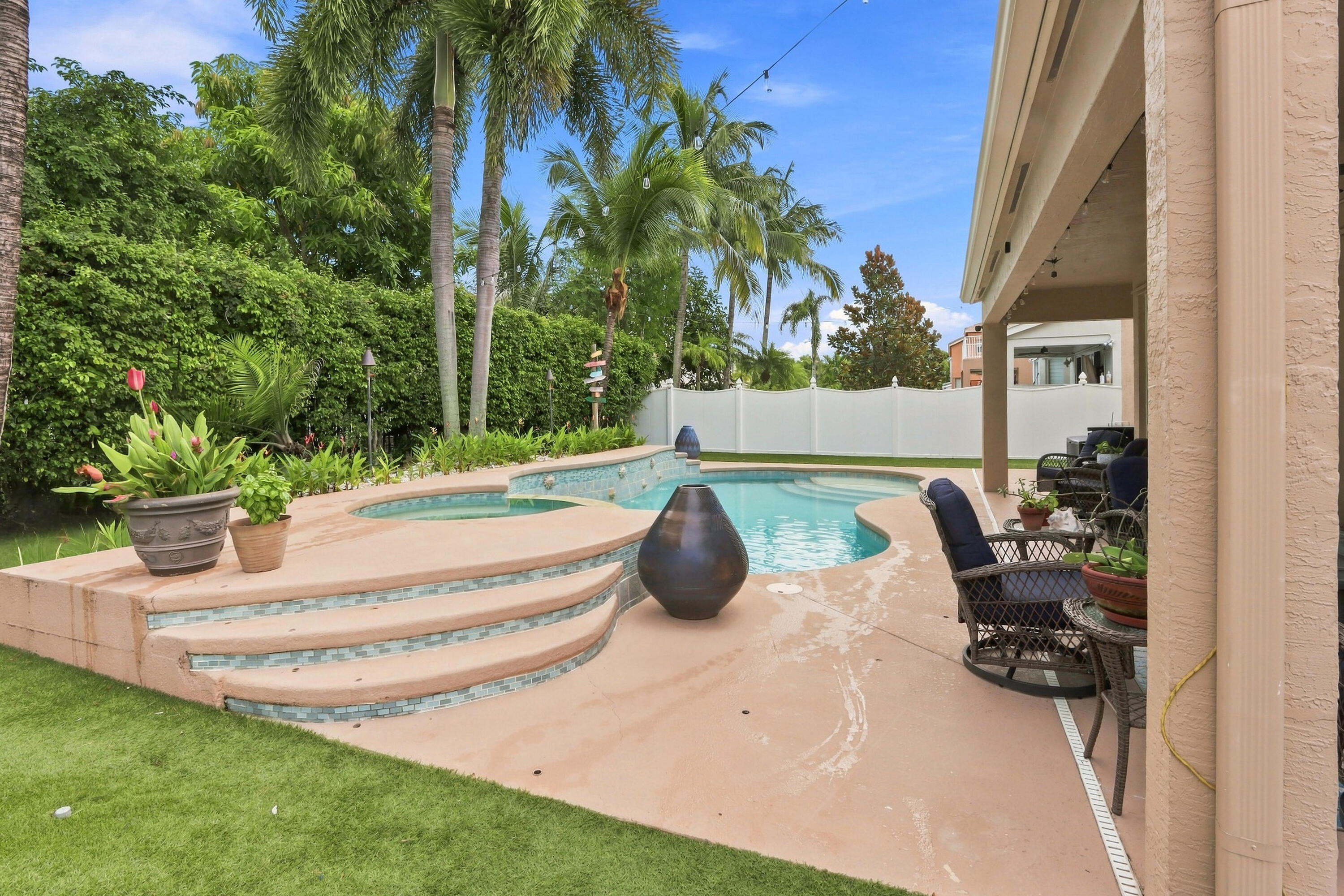 main property photo 66