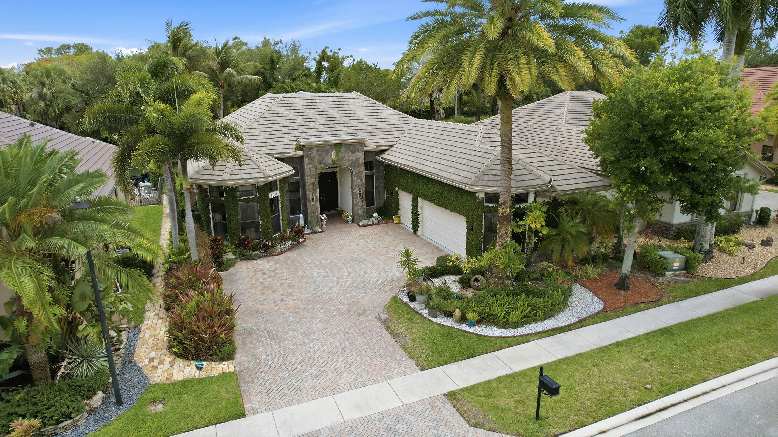 main property photo 25
