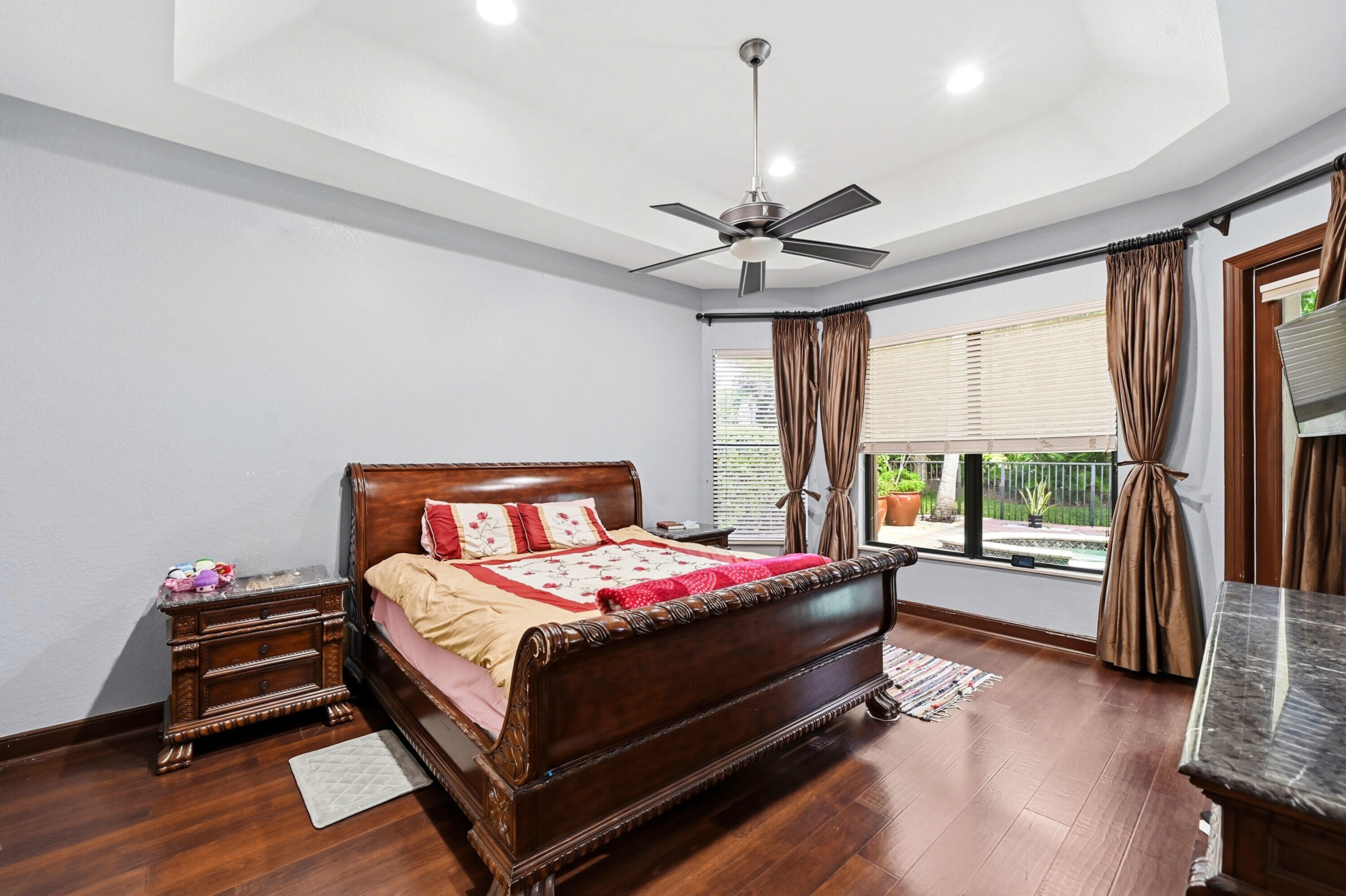 main property photo 57