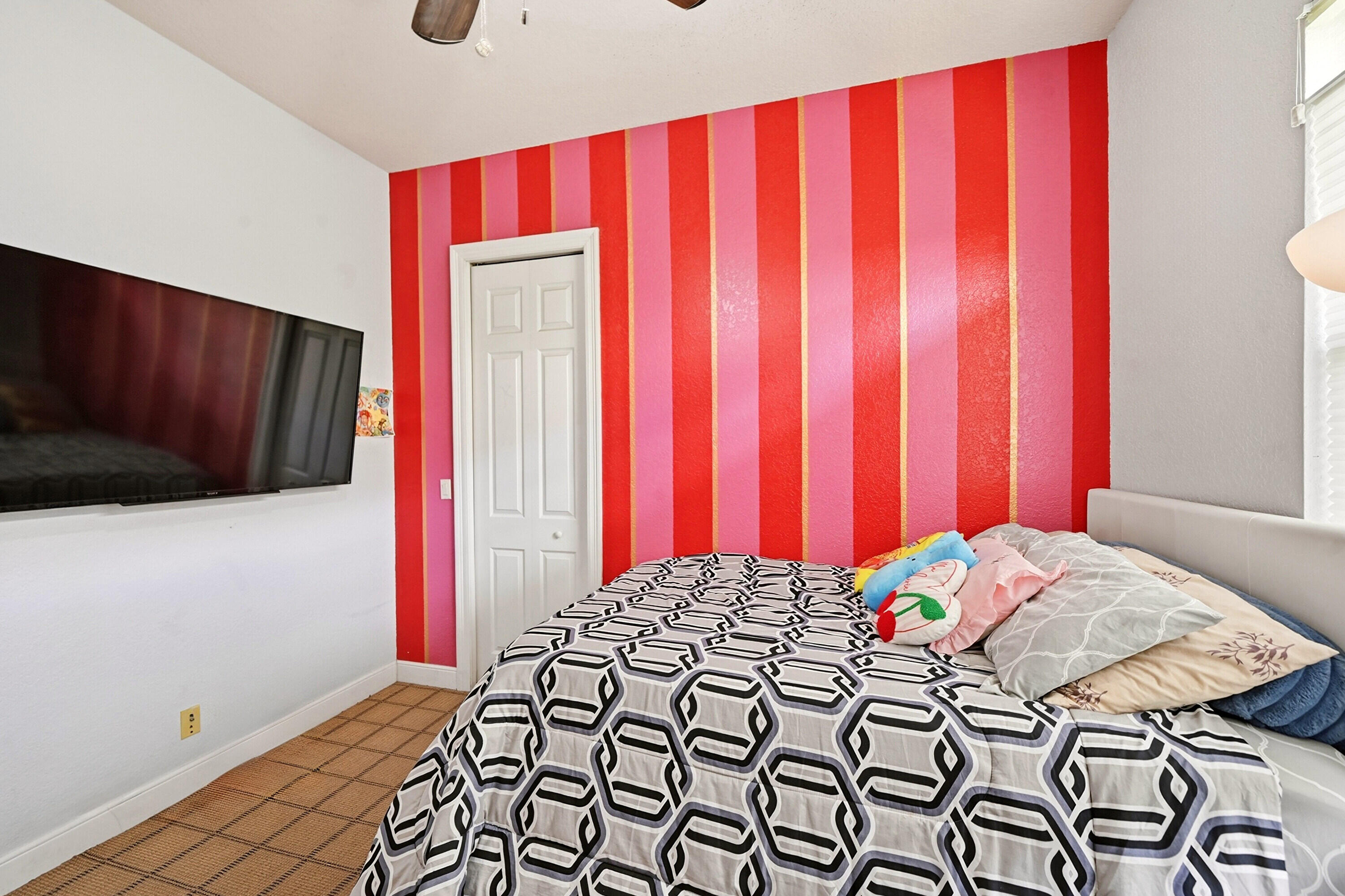 main property photo 70