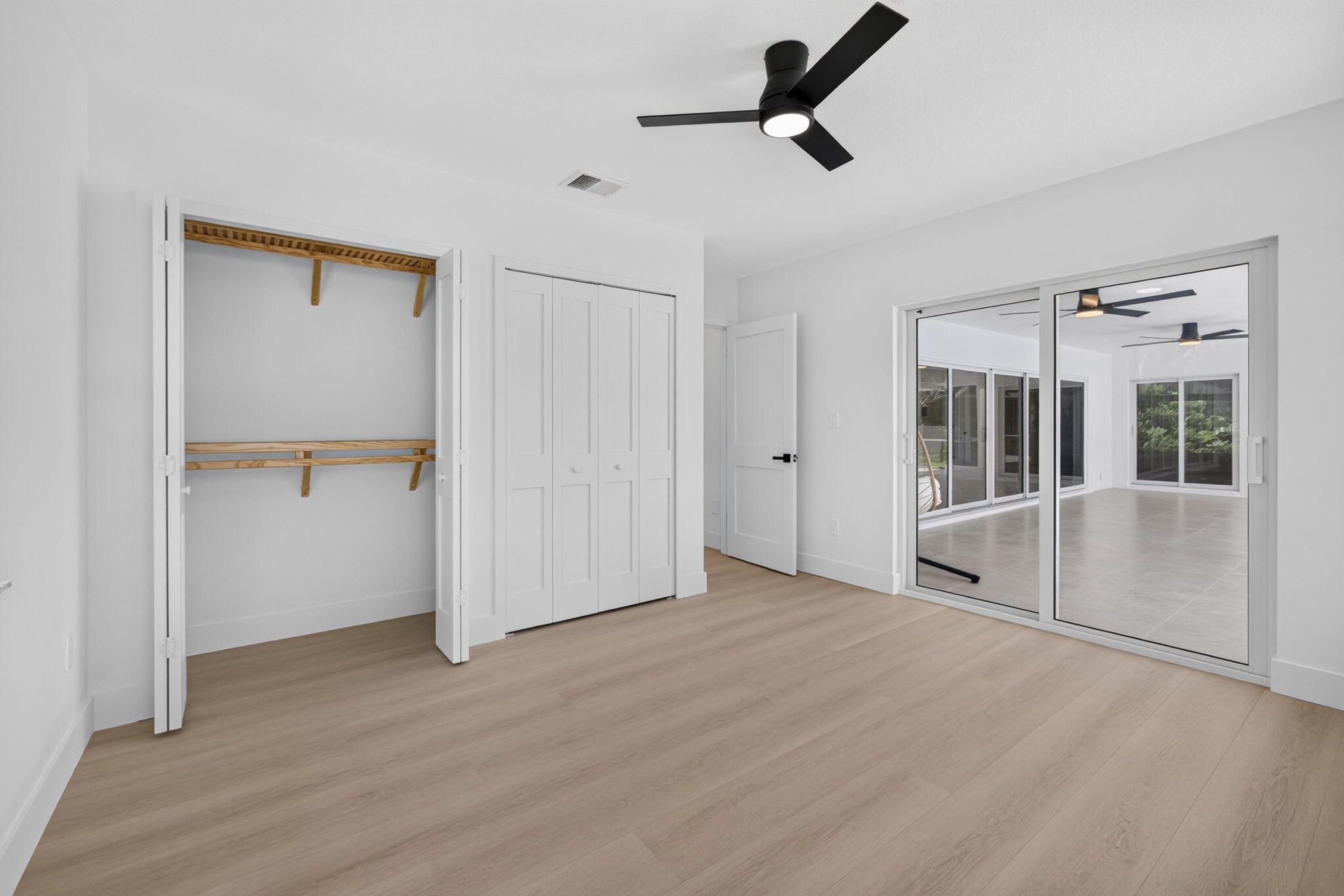 main property photo 81
