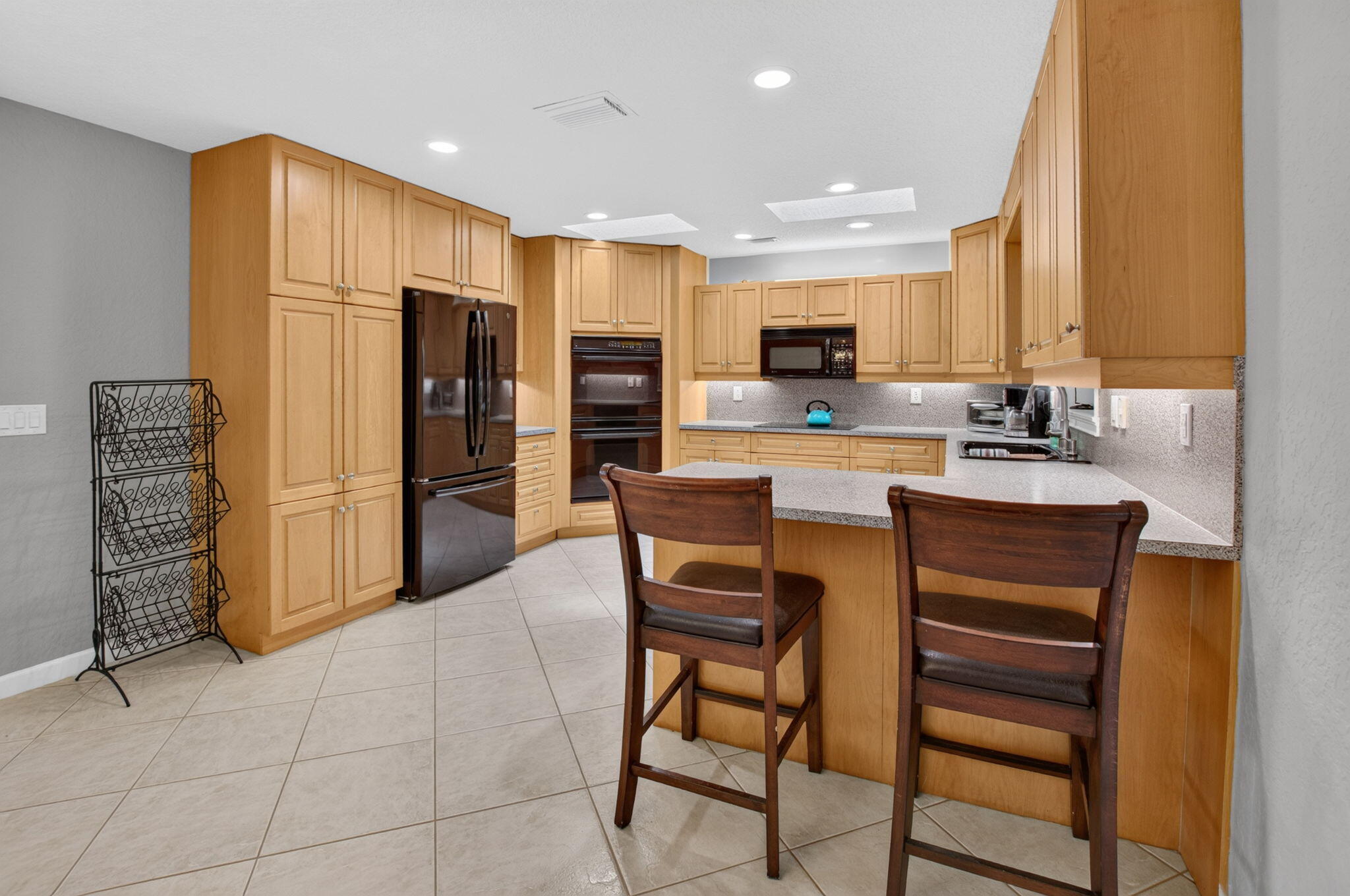 main property photo 15