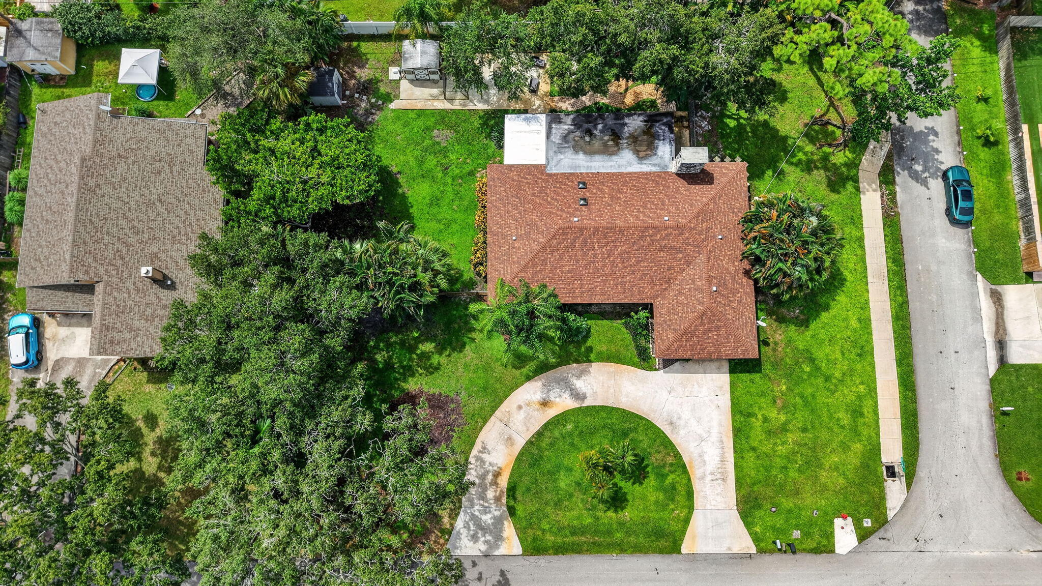 main property photo 68