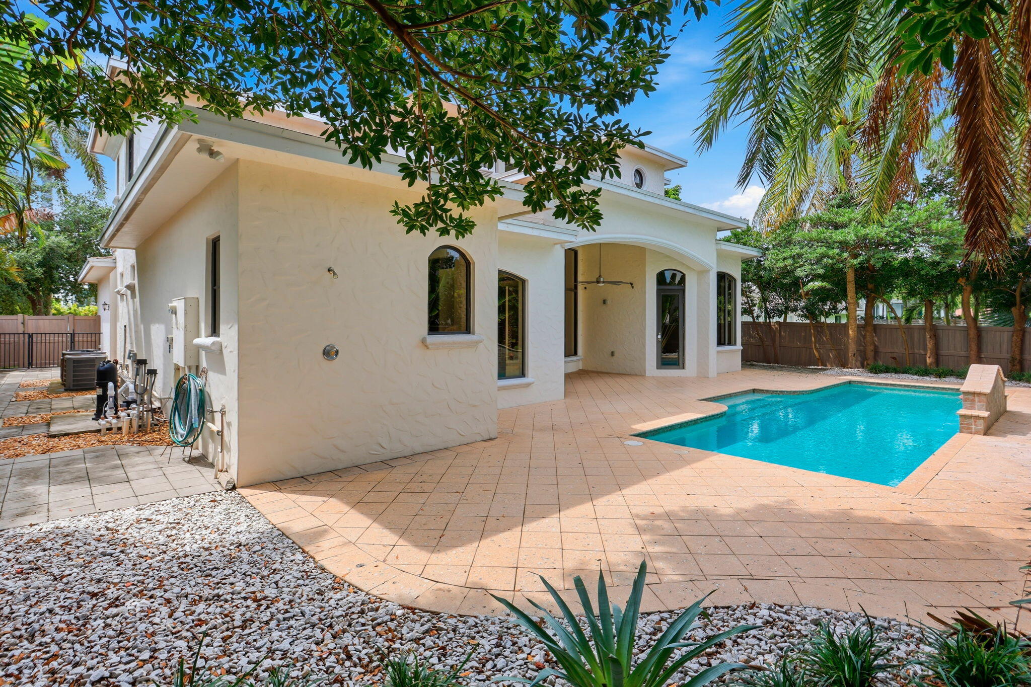 main property photo 58