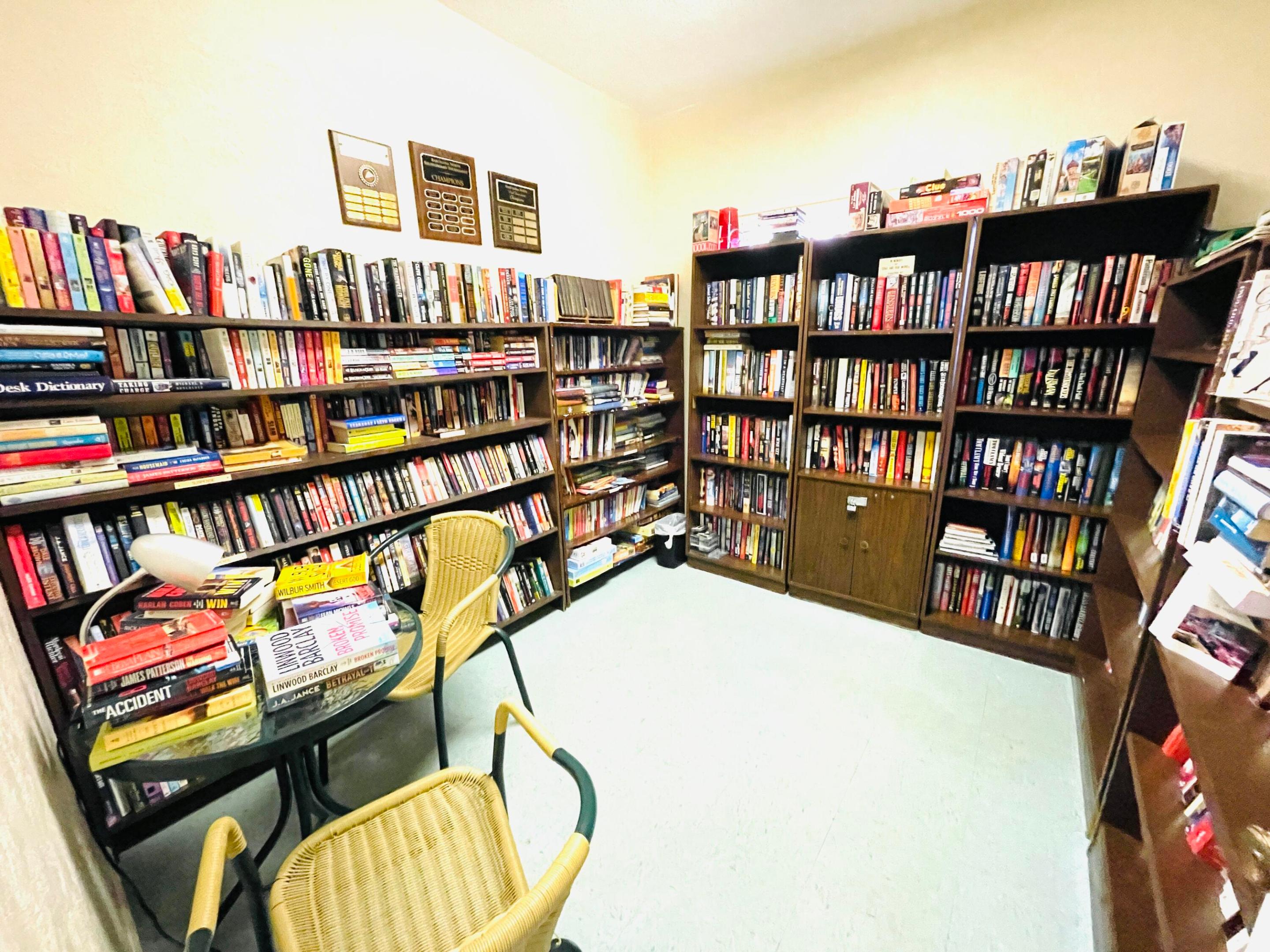 main property photo 19