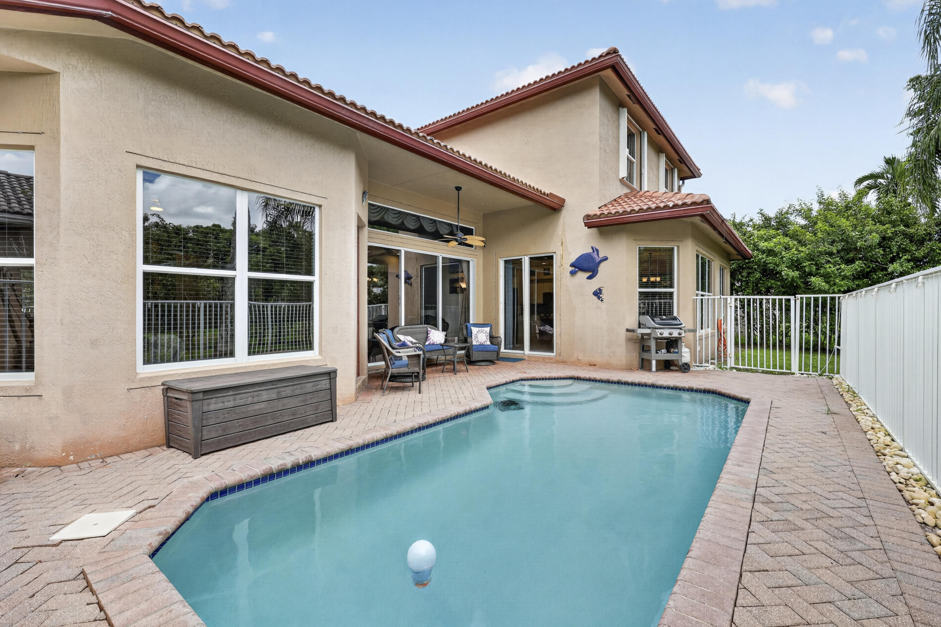 main property photo 64