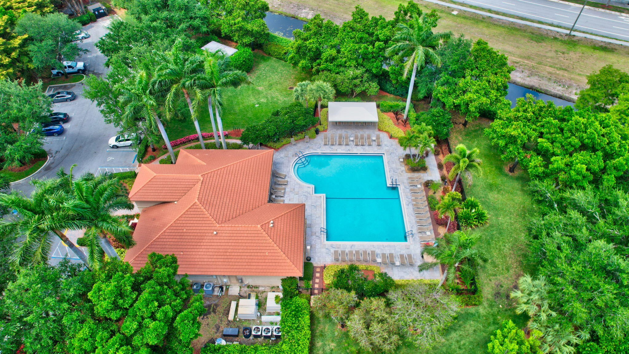 main property photo 69