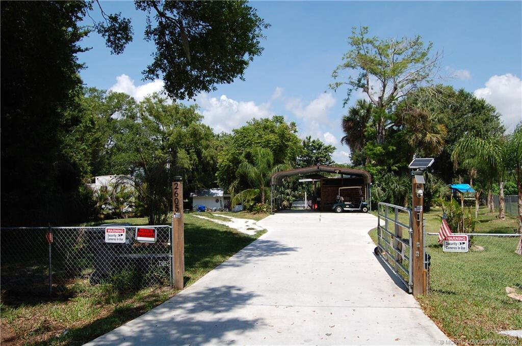 main property photo 31