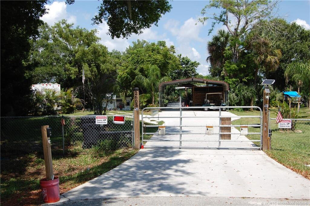 main property photo 32