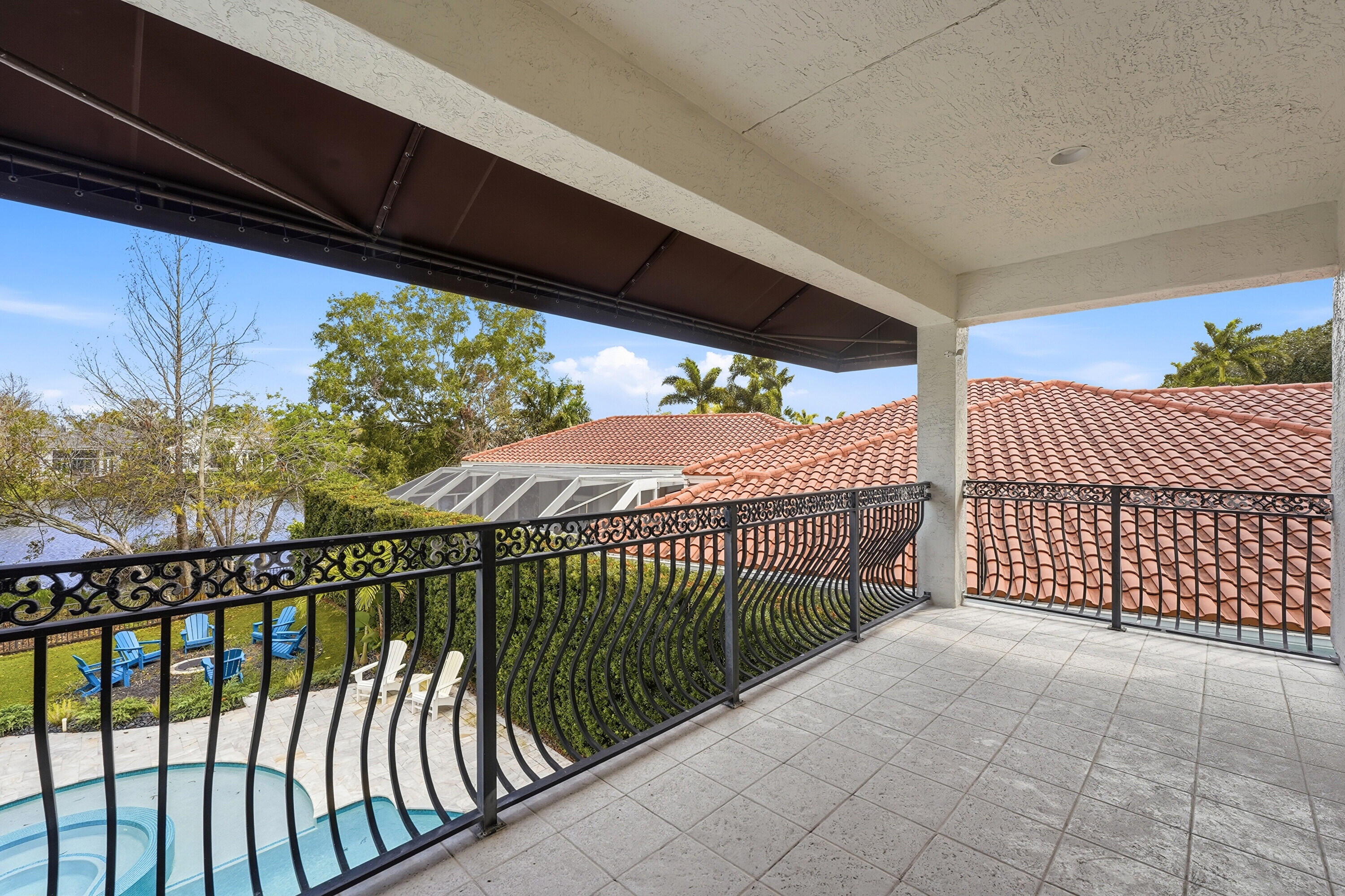 main property photo 42