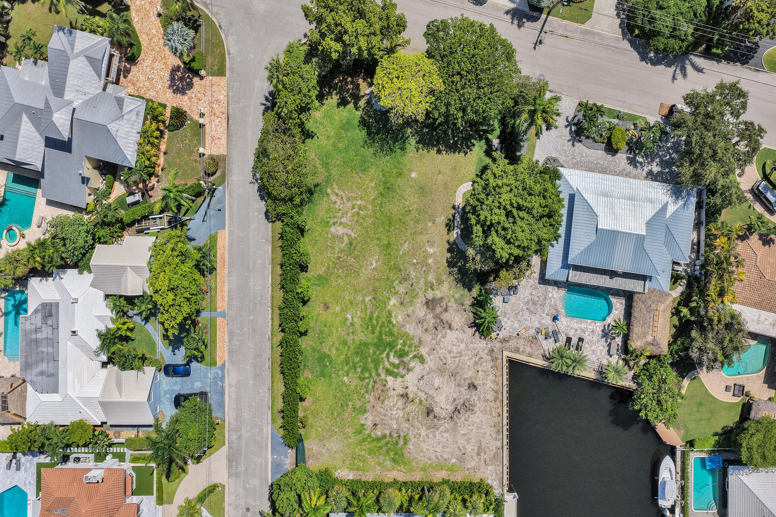main property photo 21