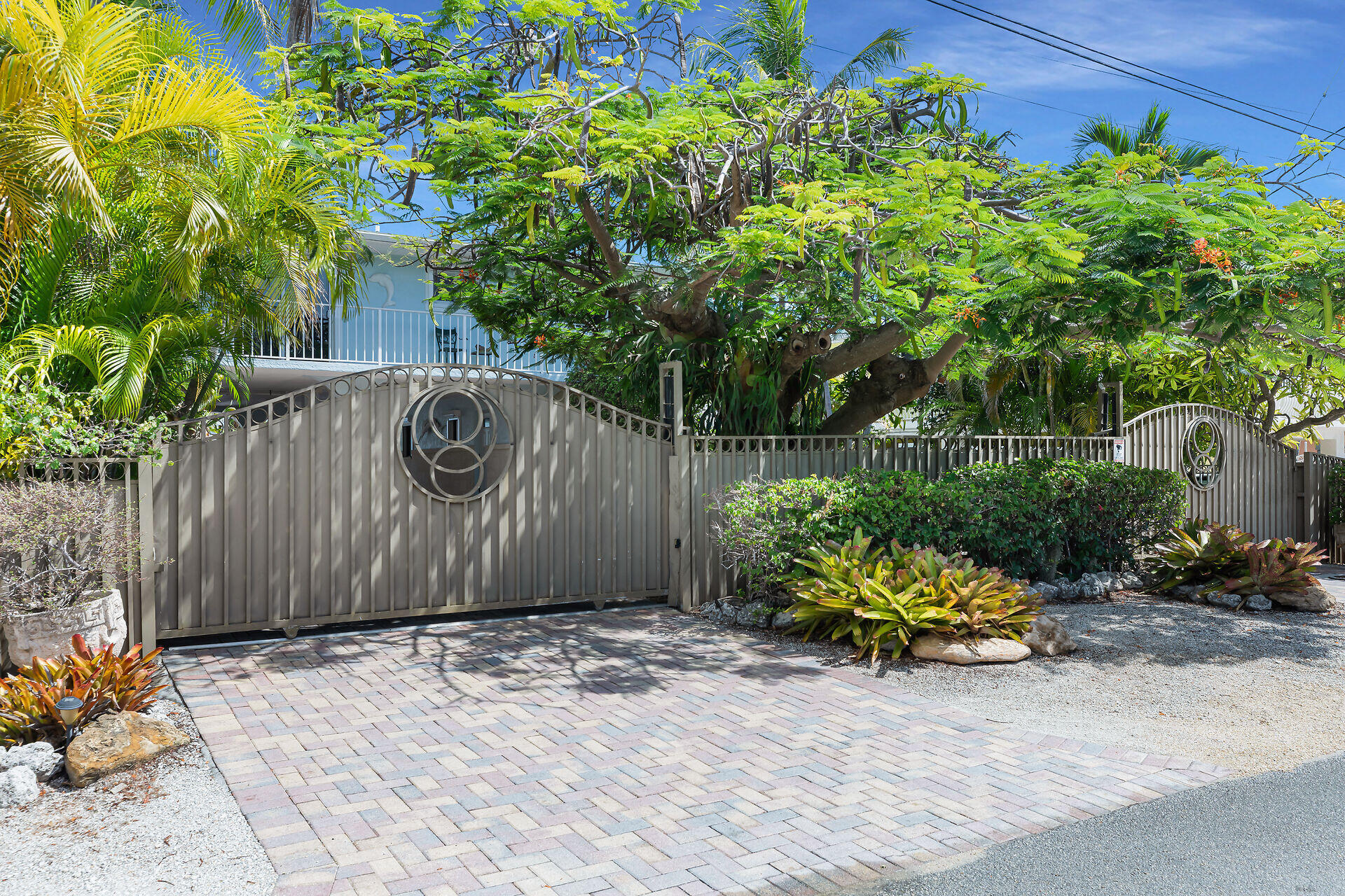 main property photo 58