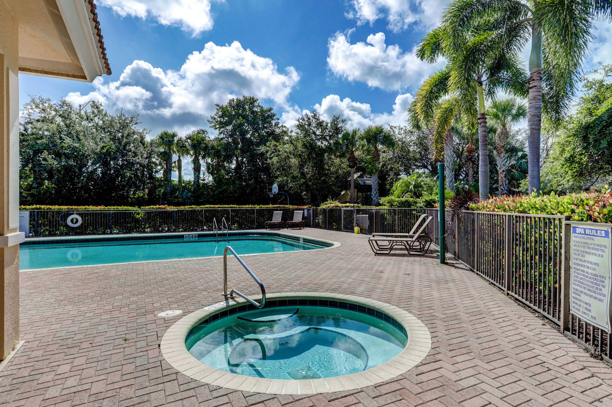 main property photo 48