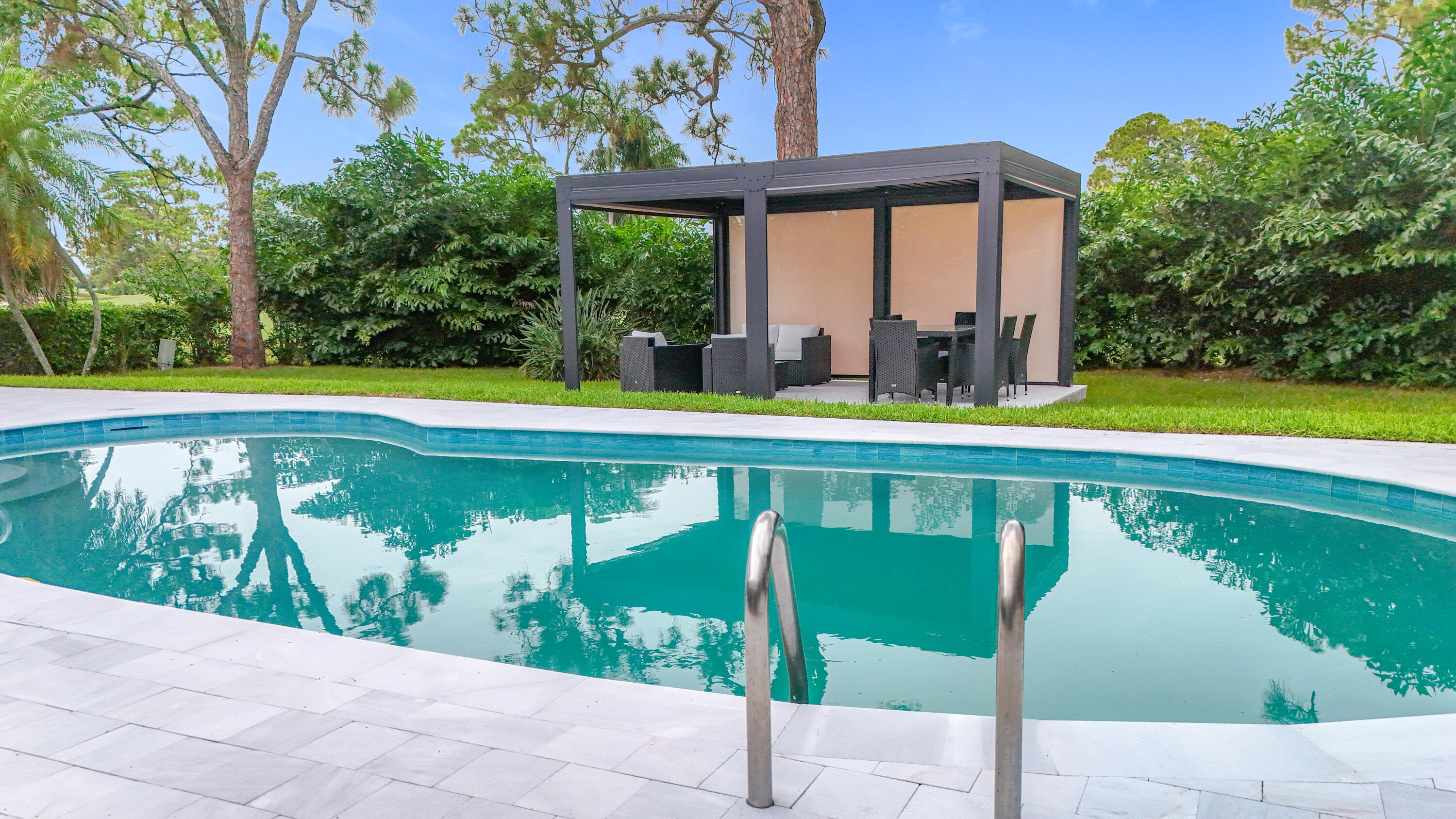 main property photo 49